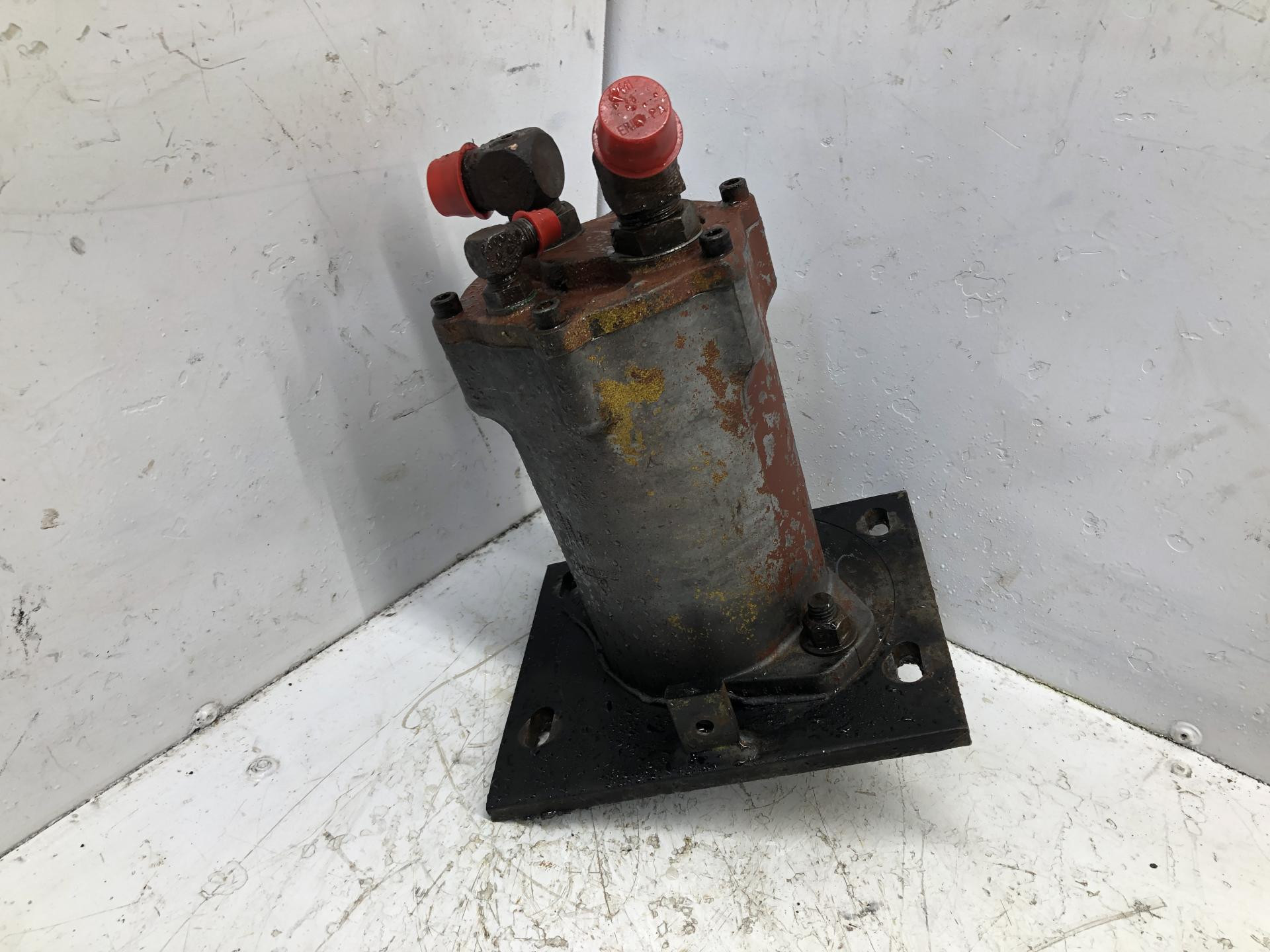 Case 1830 Hydraulic Motor for Sale
