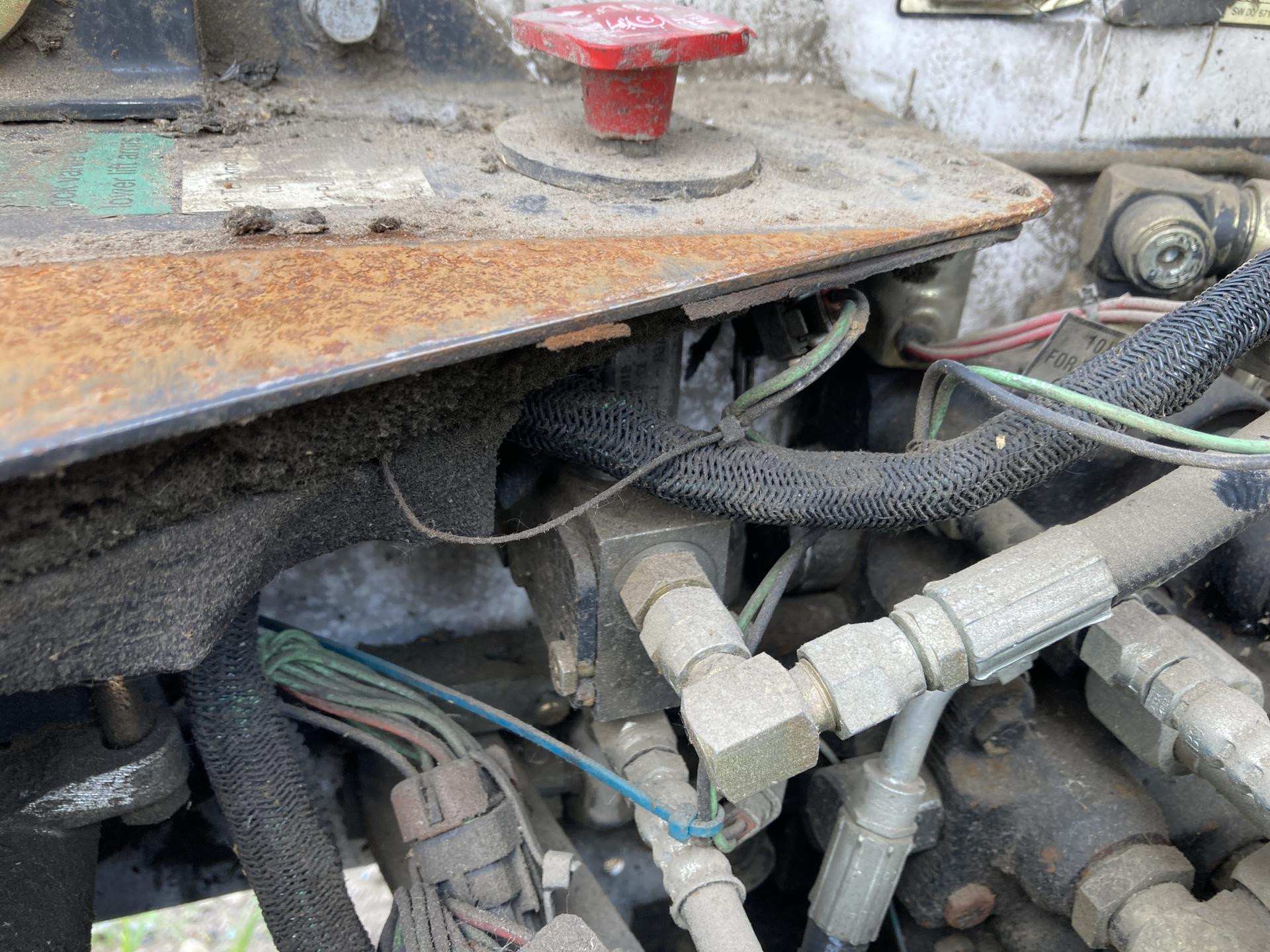 7230495 | Bobcat 753 Hydraulic Valve for Sale