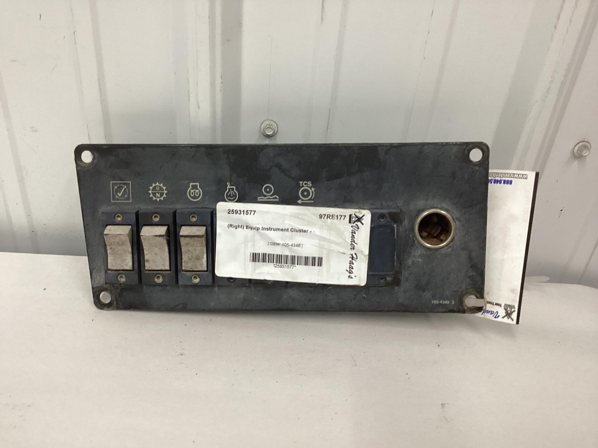 CAT 938F Instrument Cluster for Sale
