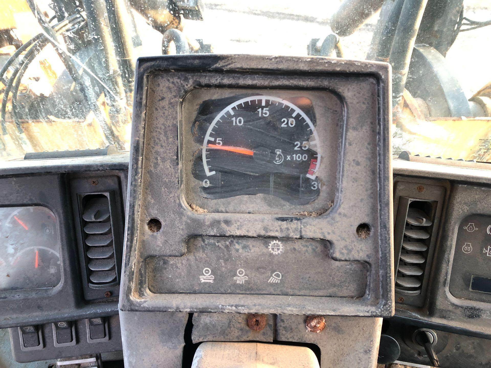 CAT IT62G Instrument Cluster for Sale