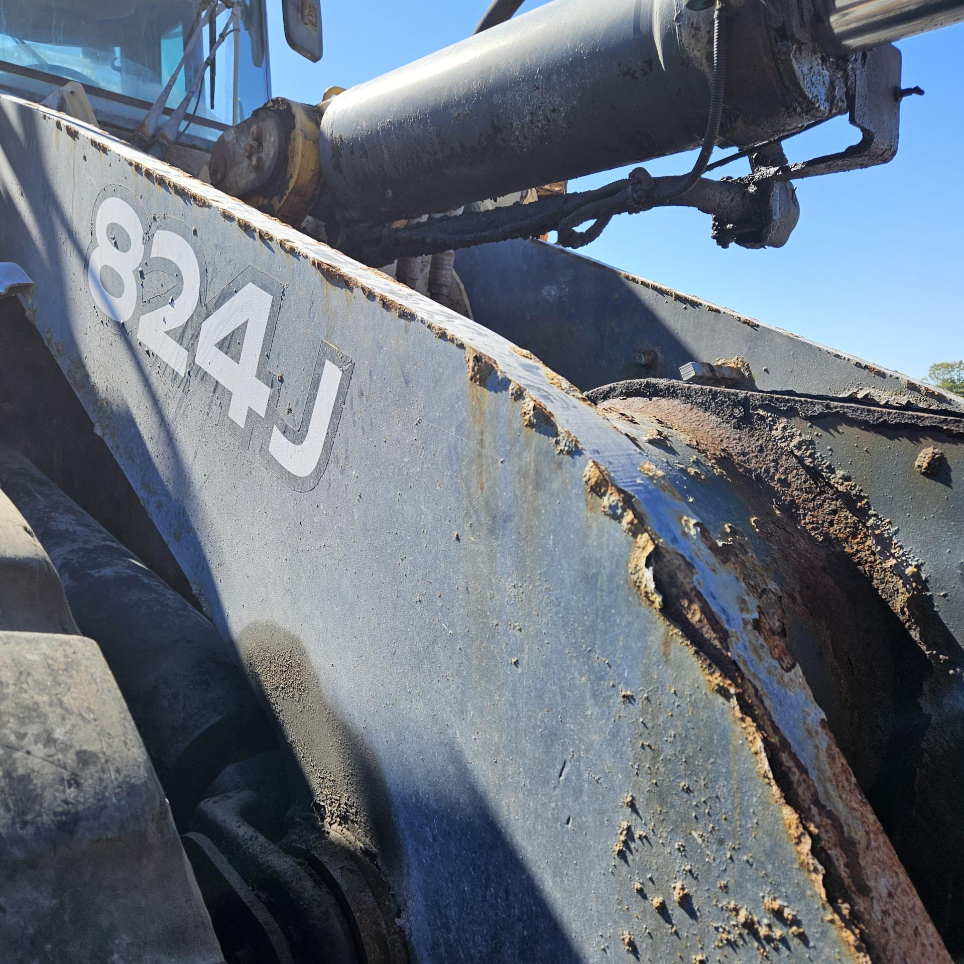 John Deere 824J Loader Arm for Sale