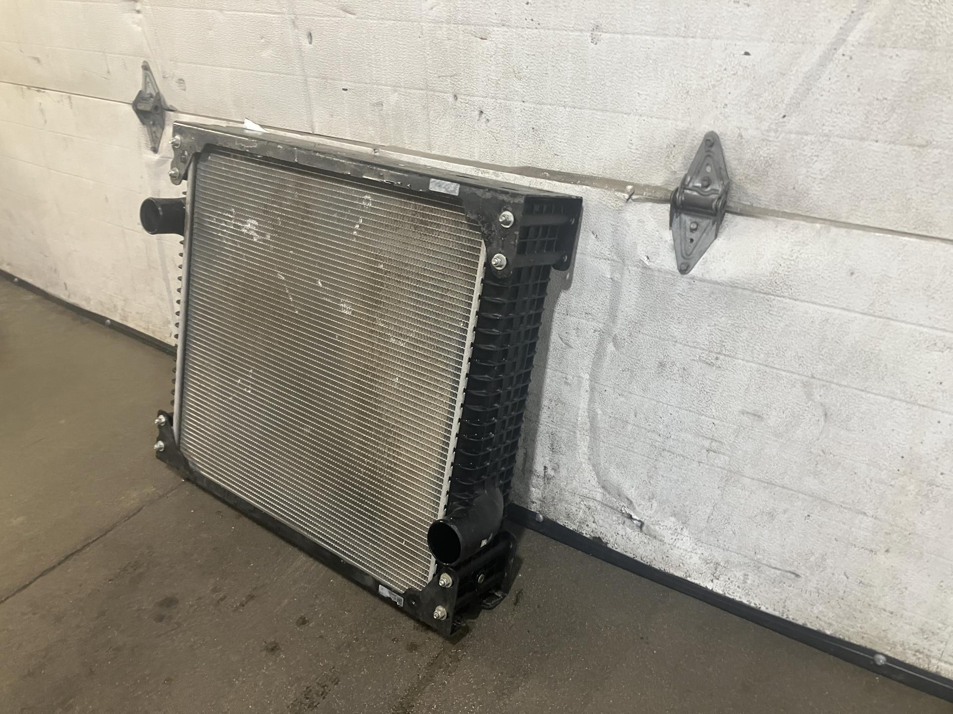437441 Radiator AT374721 | John Deere 444L Radiator for Sale