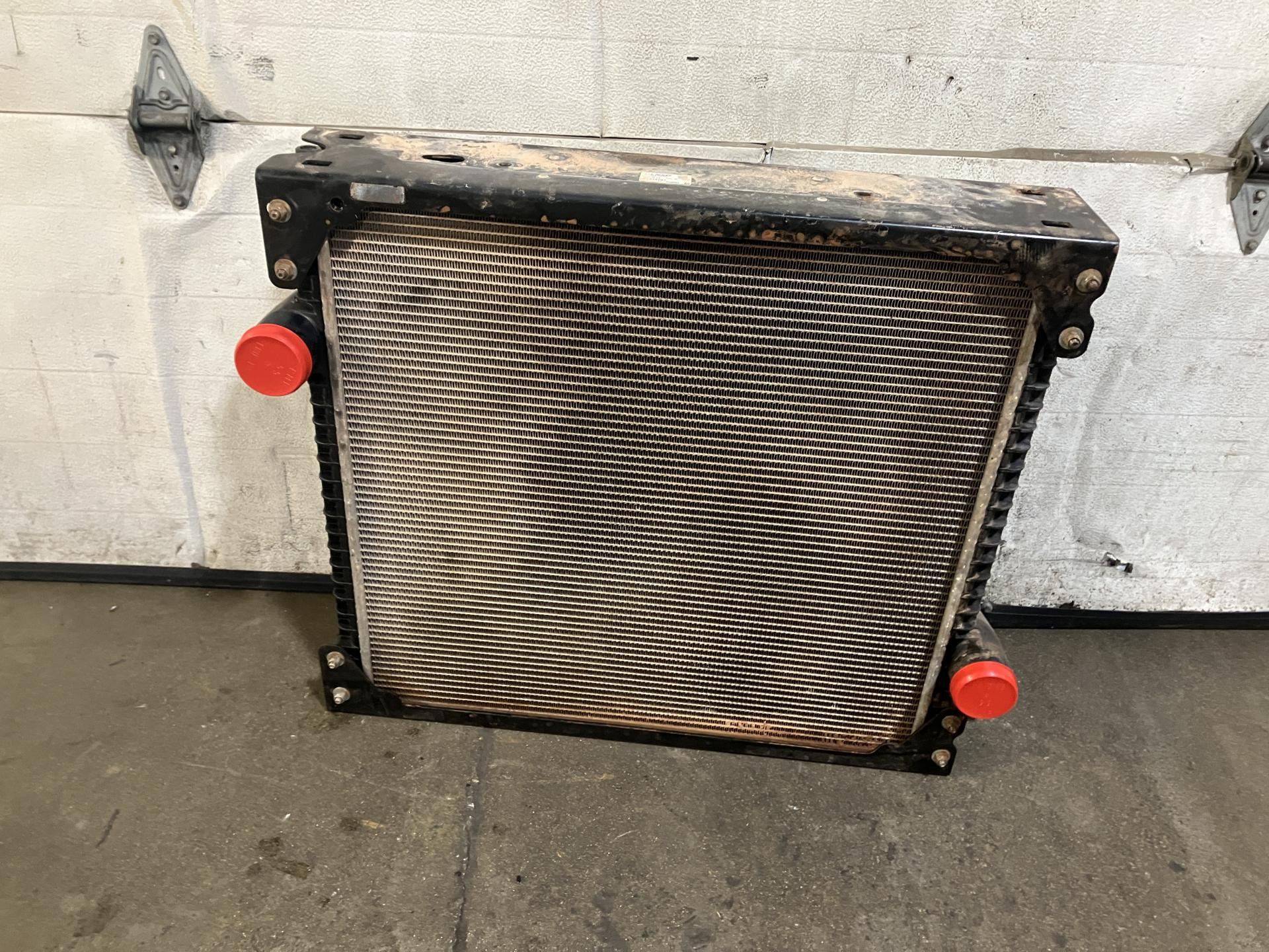 AT374721 | John Deere 524P Radiator for Sale