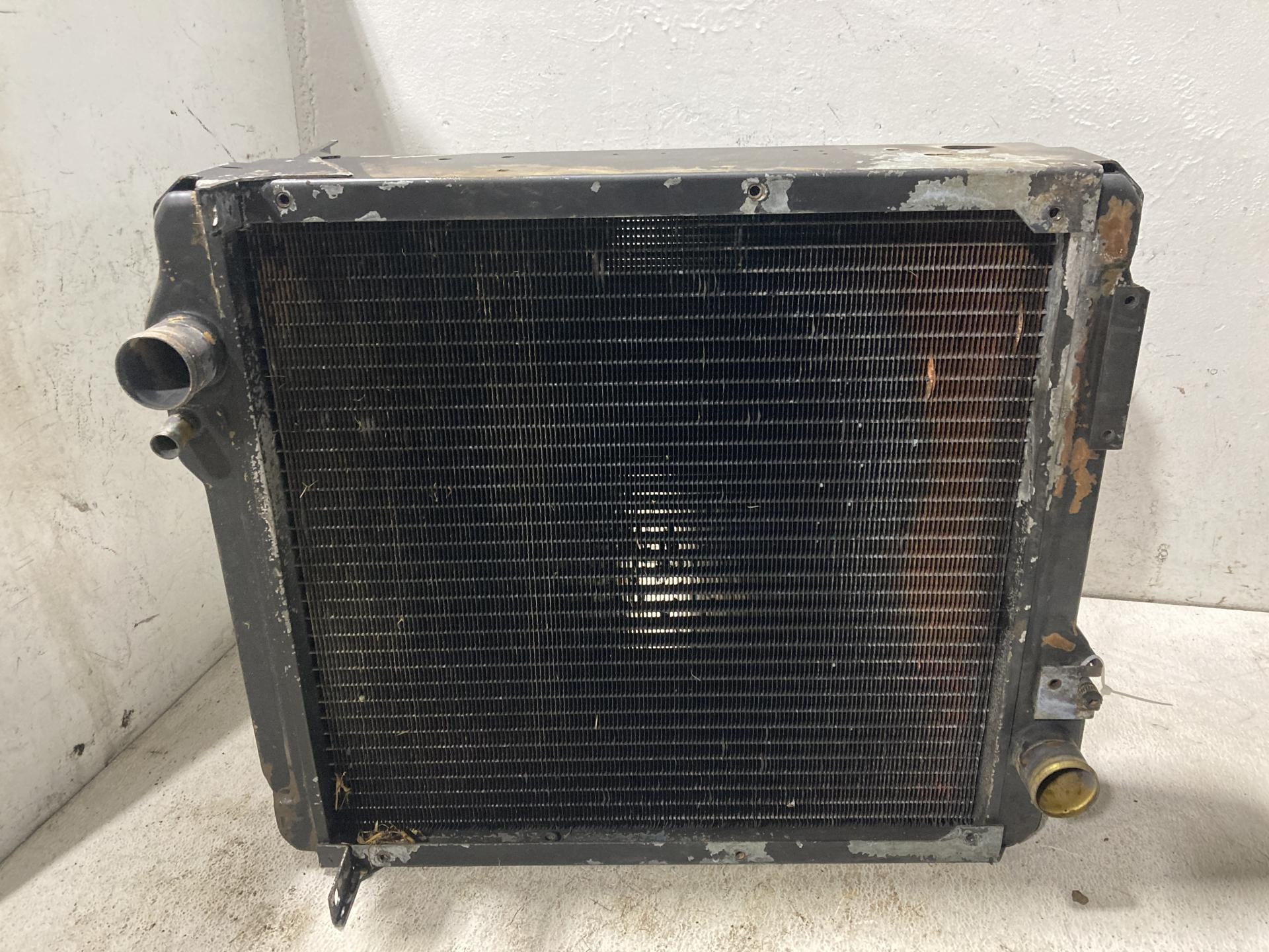 Bobcat V623 Radiator for Sale