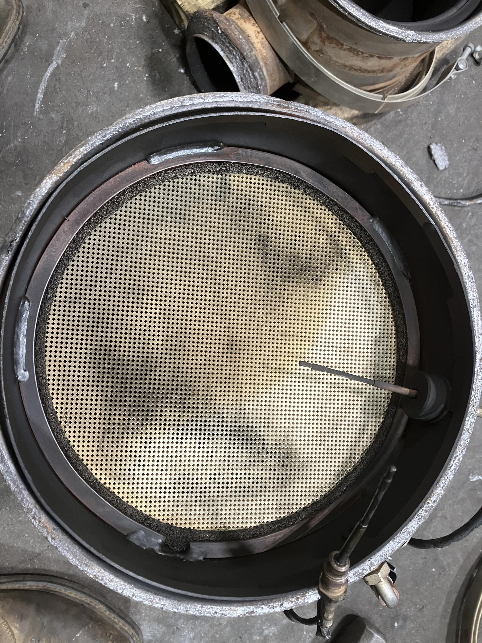 Cummins ISB6.7 DPF | Diesel Particulate Filter for Sale