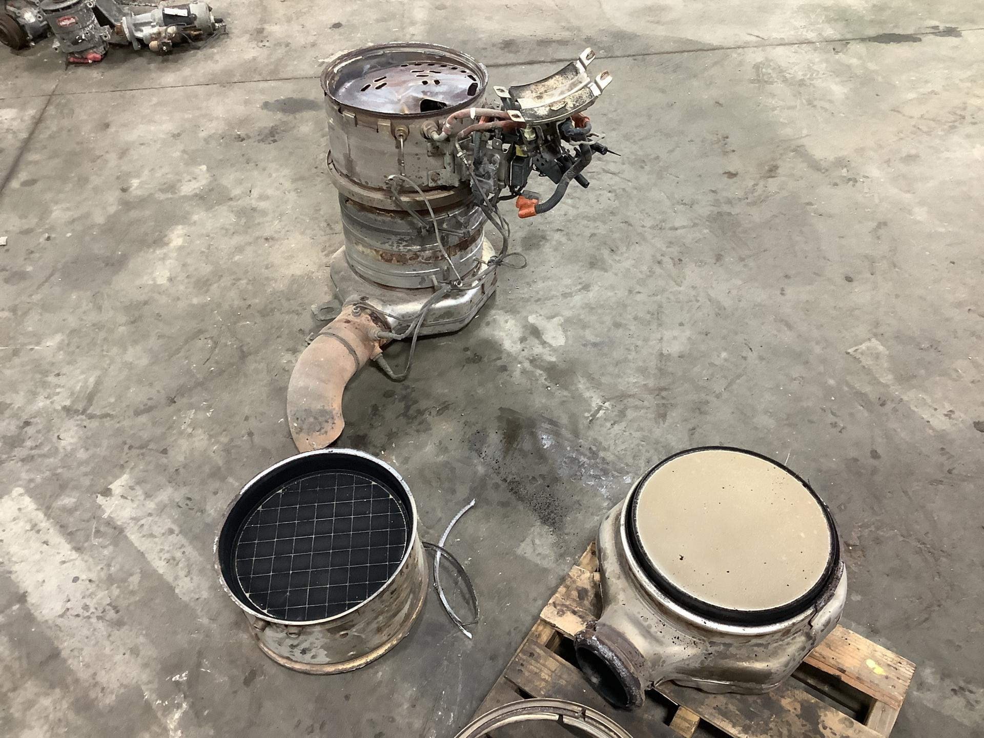 Cummins ISX15 DPF | Diesel Particulate Filter for Sale