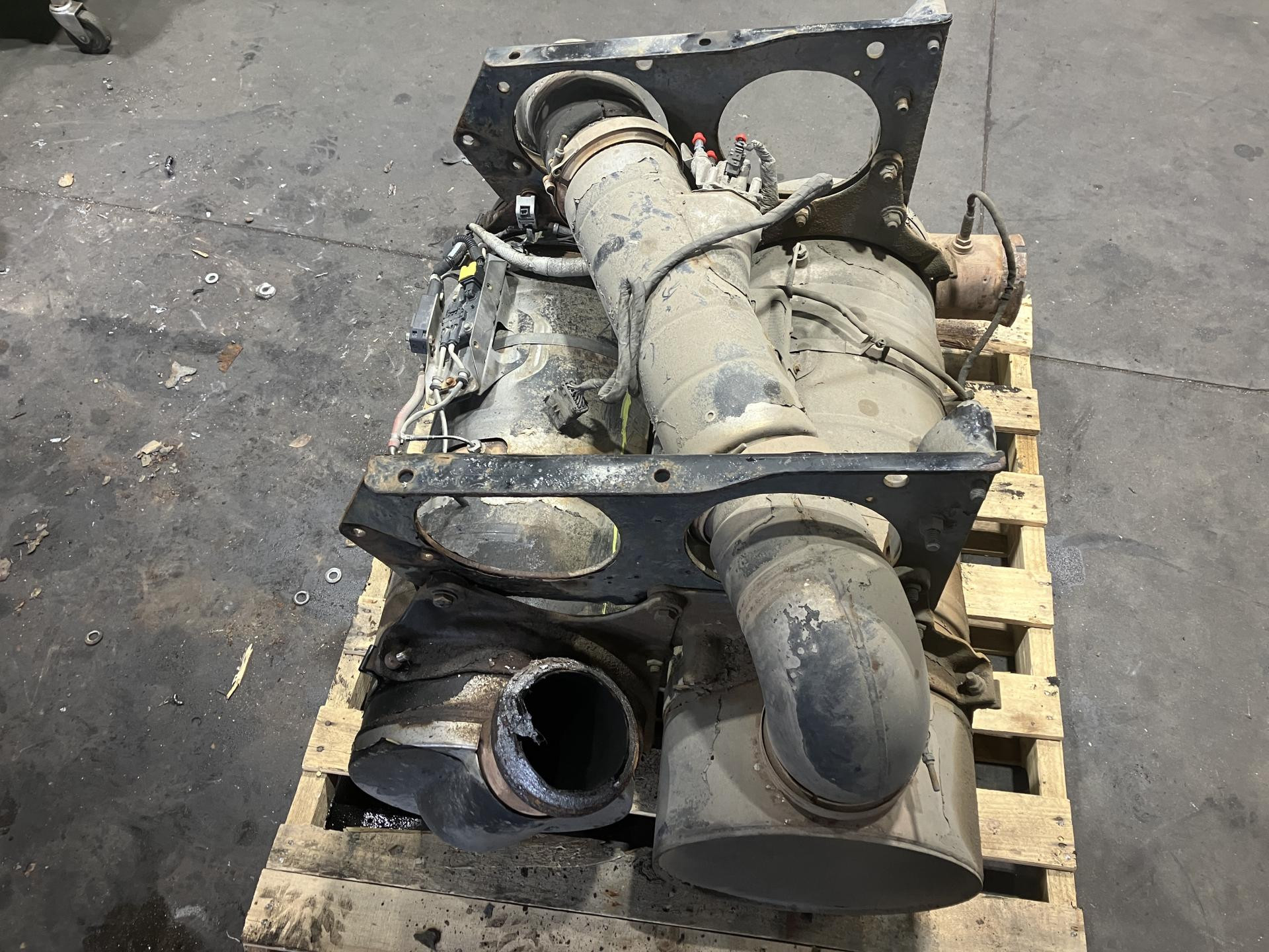 Semi Dpf Heavy Duty Semi Truck DPF | Diesel Particulate Filter for Sale