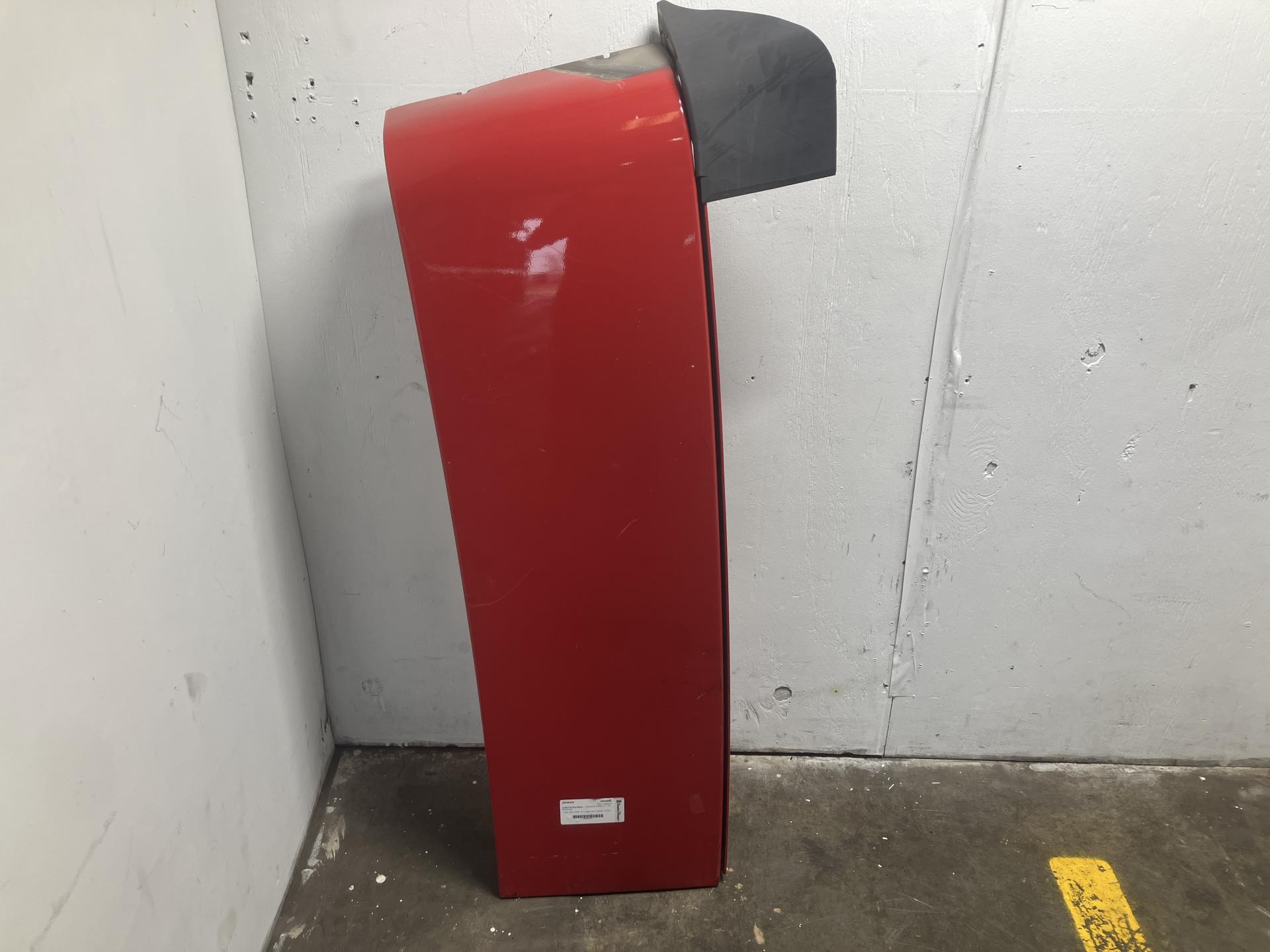 Kenworth T680 Side Fairing/Cab Extender for Sale