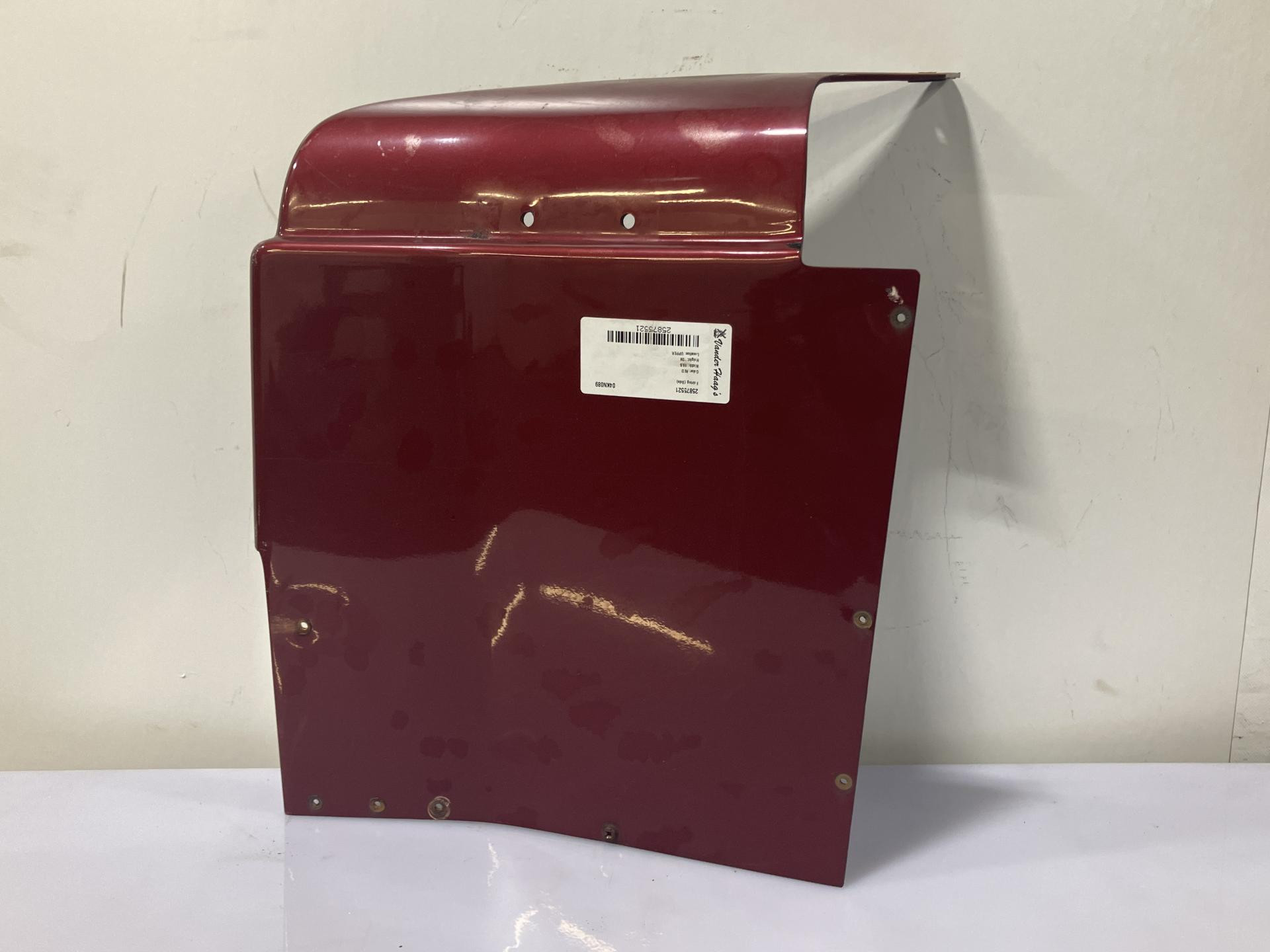 Kenworth T800 Side Fairing/Cab Extender for Sale