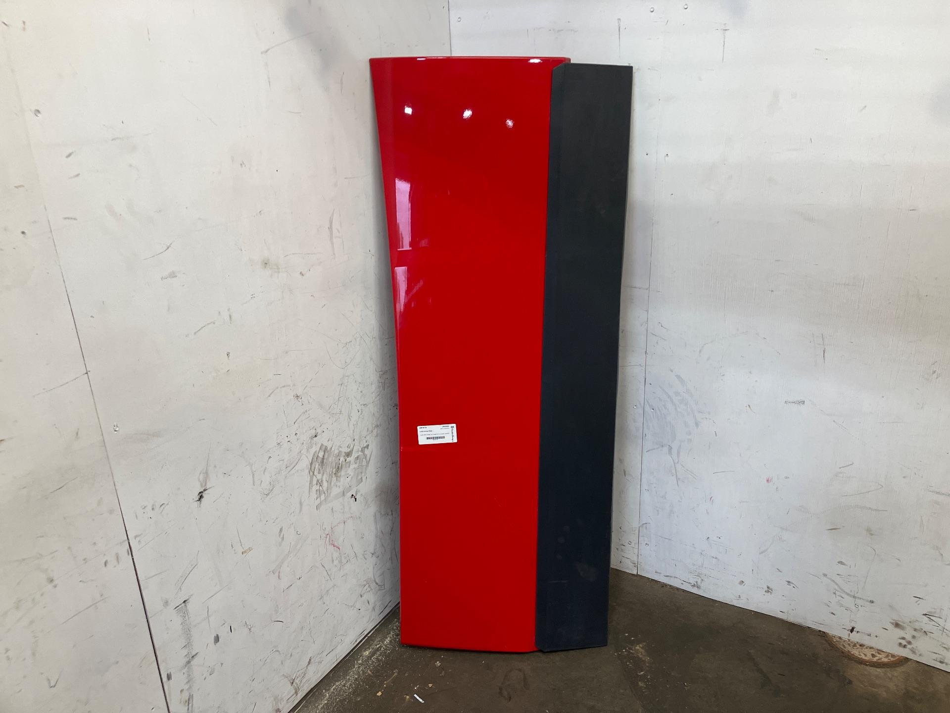 Volvo VNL Side Fairing/Cab Extender for Sale