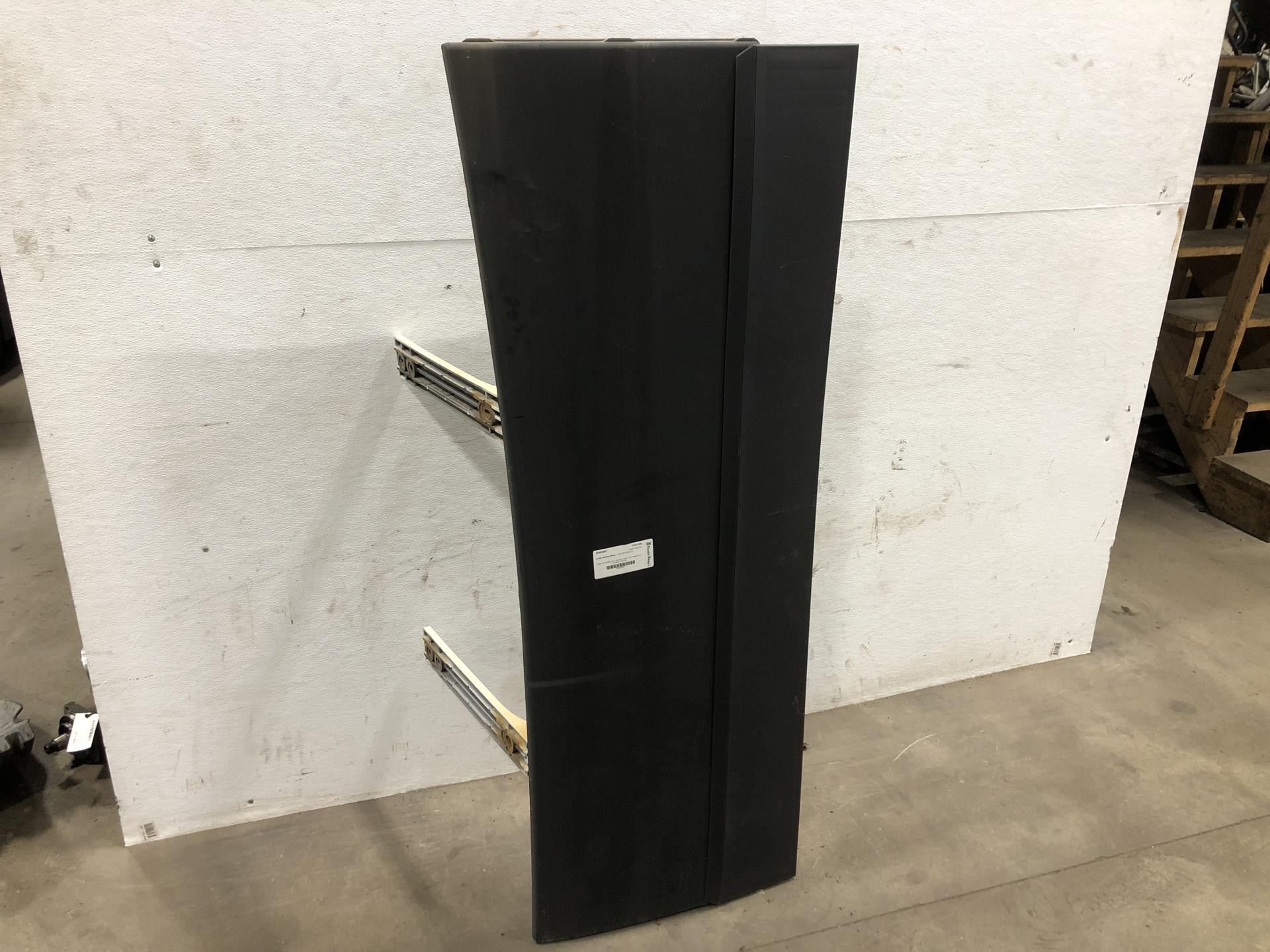 84730269 | Volvo VNL Side Fairing/Cab Extender for Sale