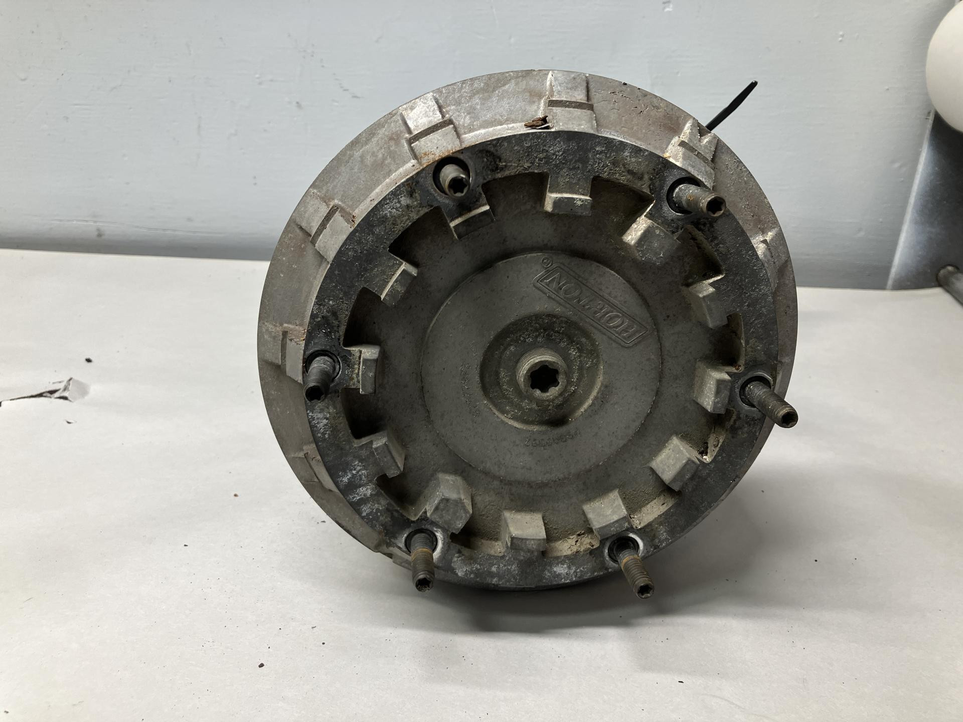 Paccar MX13 Engine Fan Clutch for Sale