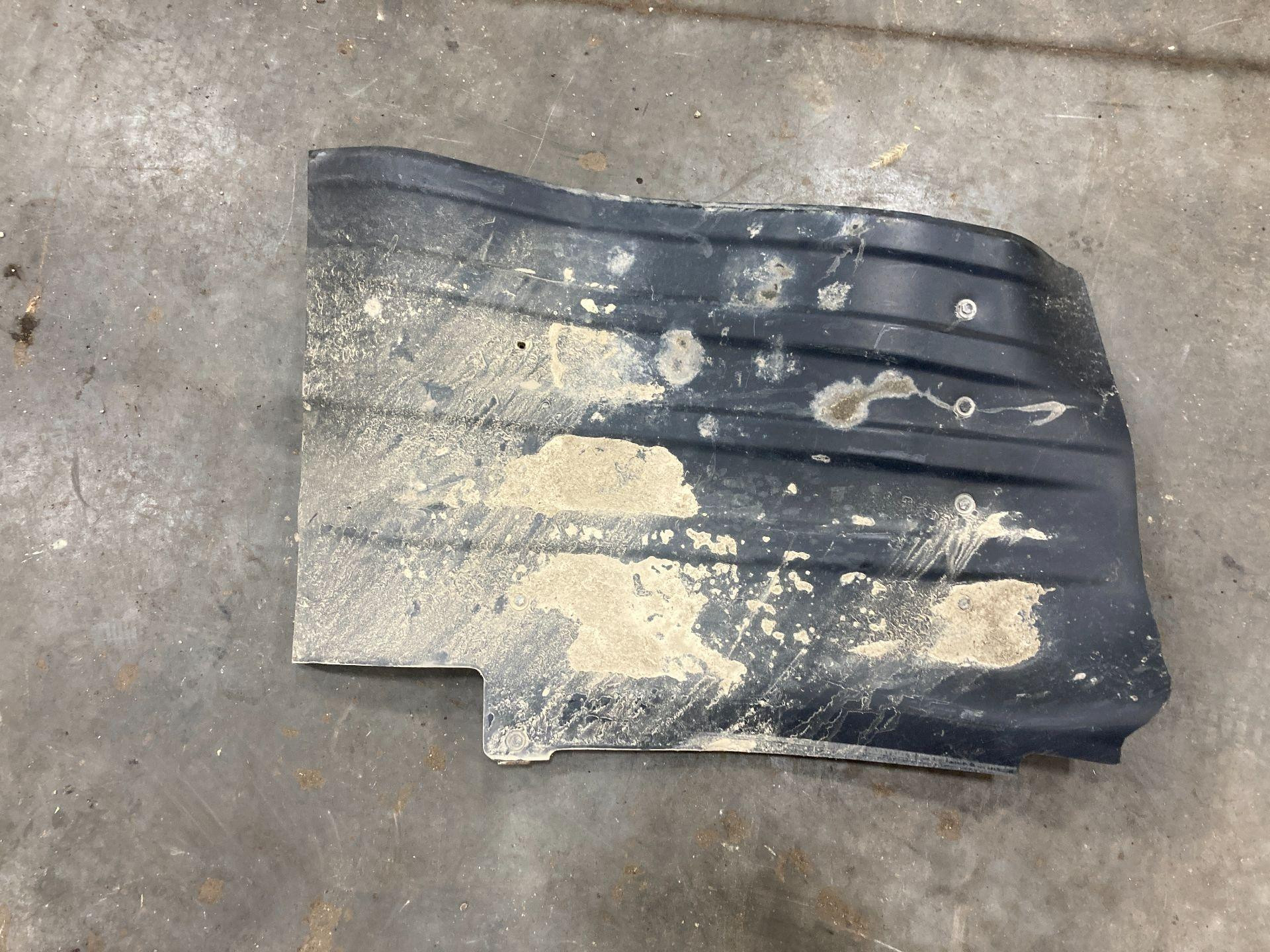 Kenworth T680 Inner Fender for Sale
