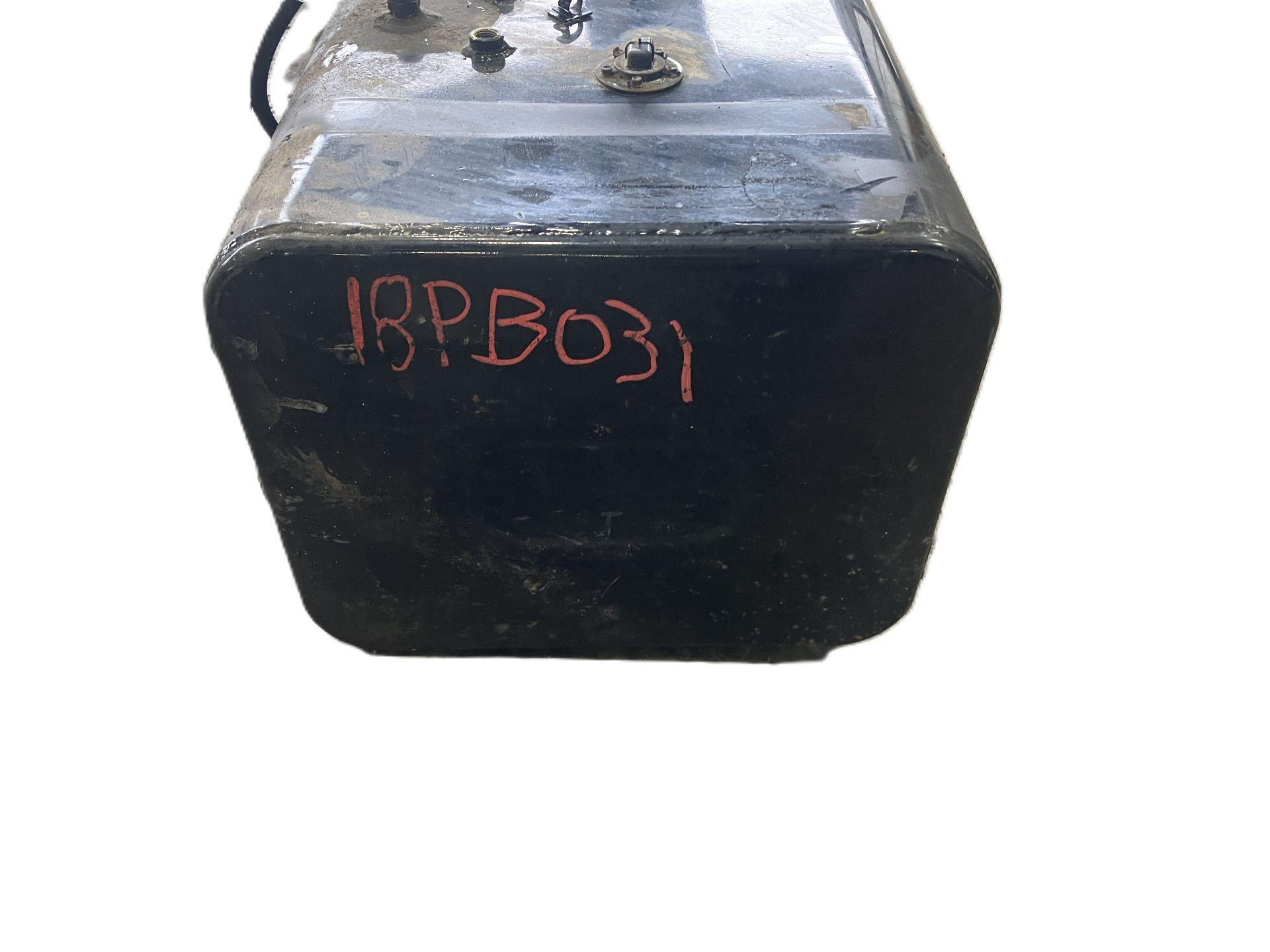 K86-6027-113000 | Peterbilt 220 COE Fuel Tank for Sale