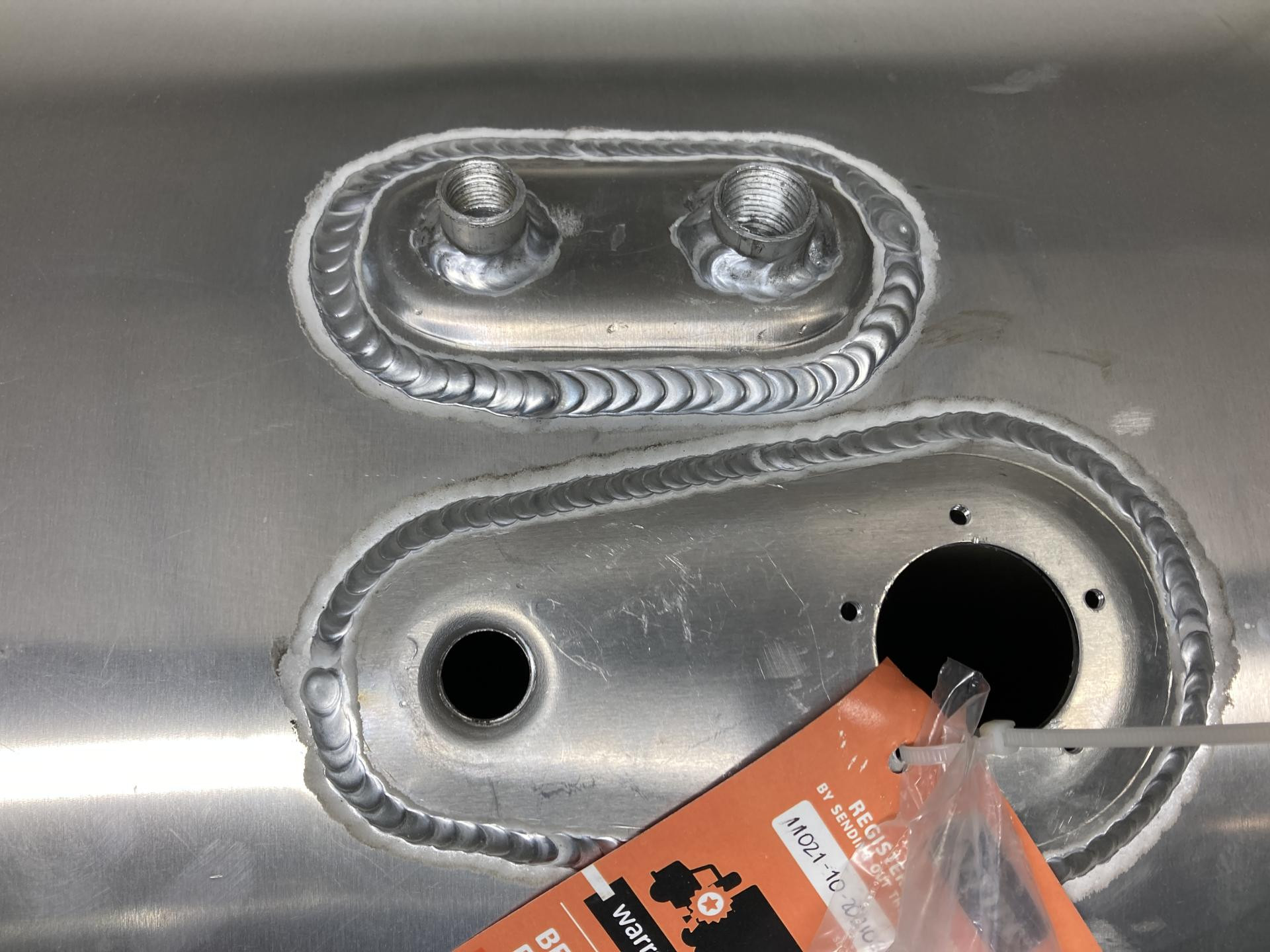 1104827072T124U Peterbilt 567 Fuel Tank for Sale