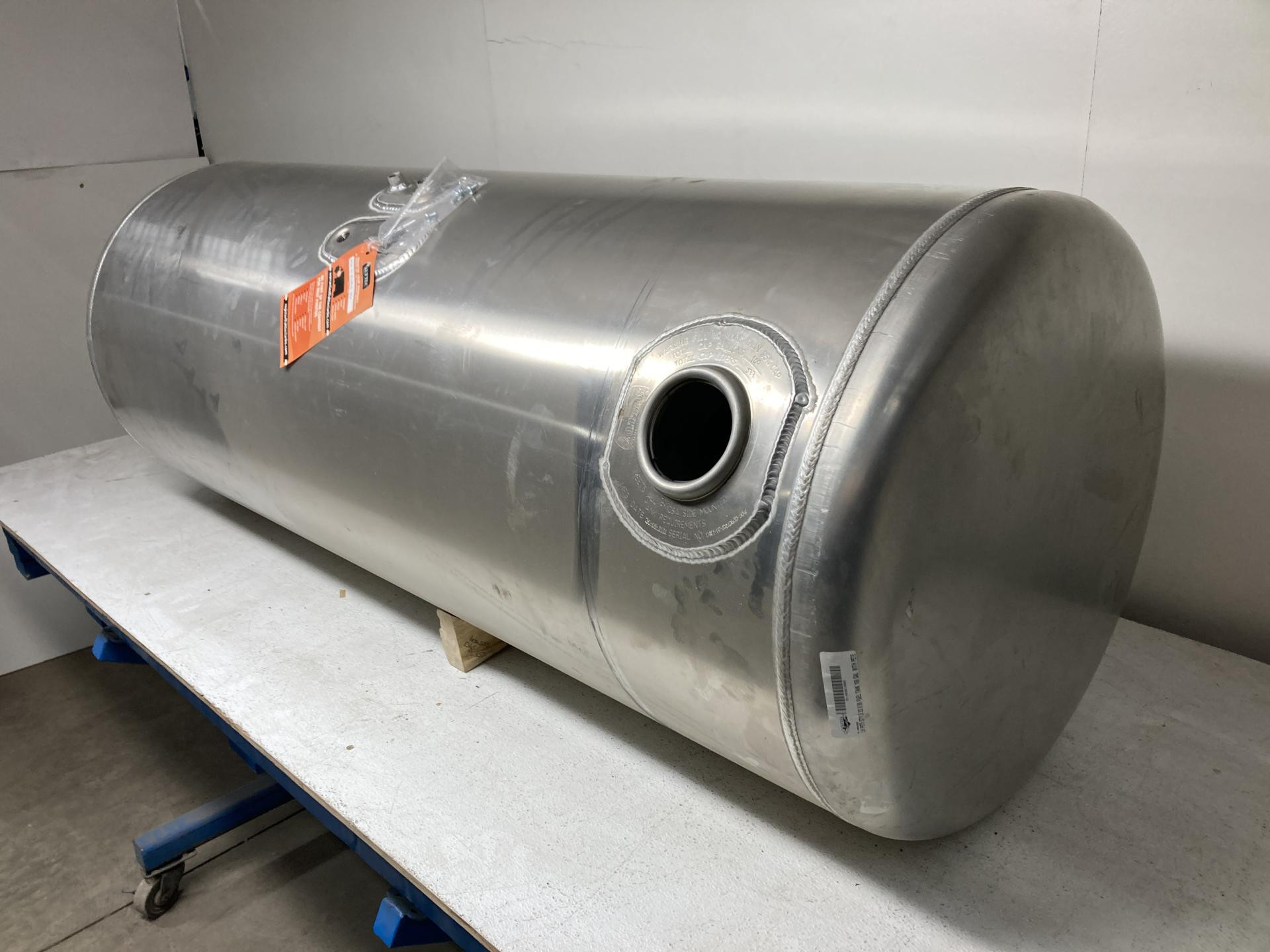 1104827072T124U Peterbilt 567 Fuel Tank for Sale