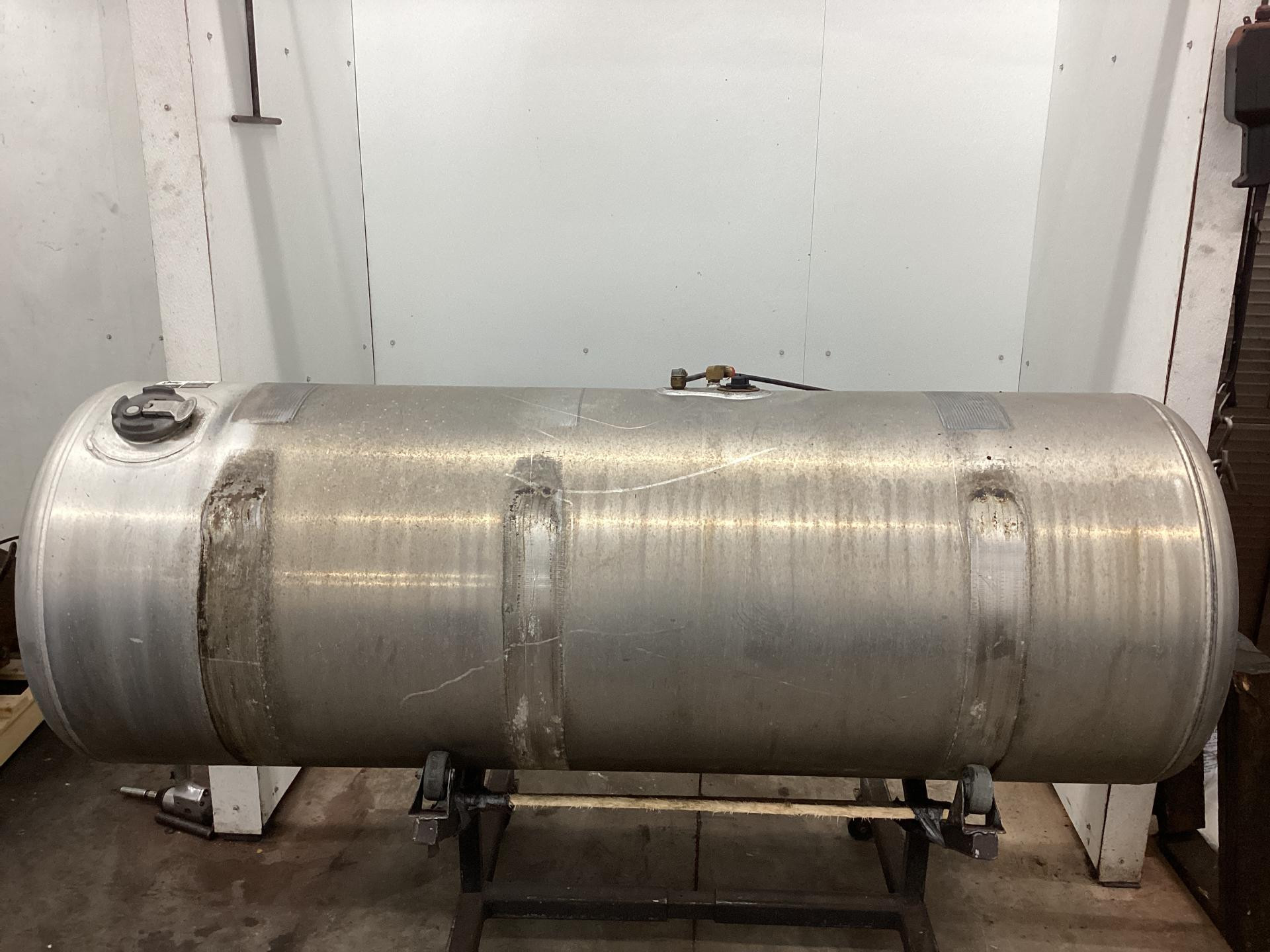 Peterbilt 579 Fuel Tank for Sale