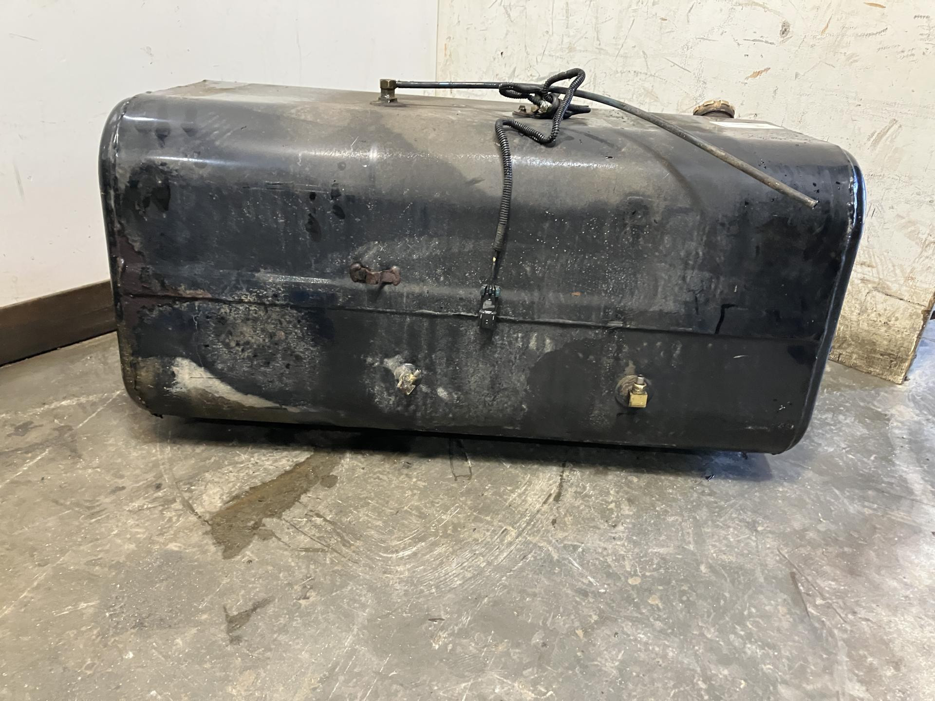 Sterling CF CARGO Fuel Tank for Sale