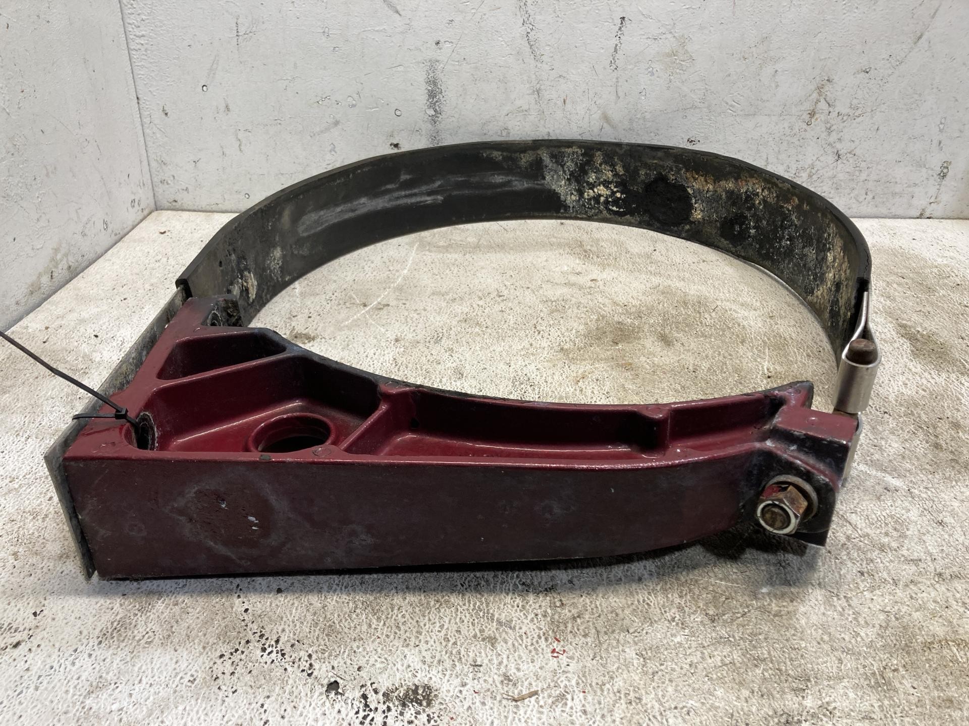 Freightliner FLD120 CLASSIC Fuel Tank Strap for Sale