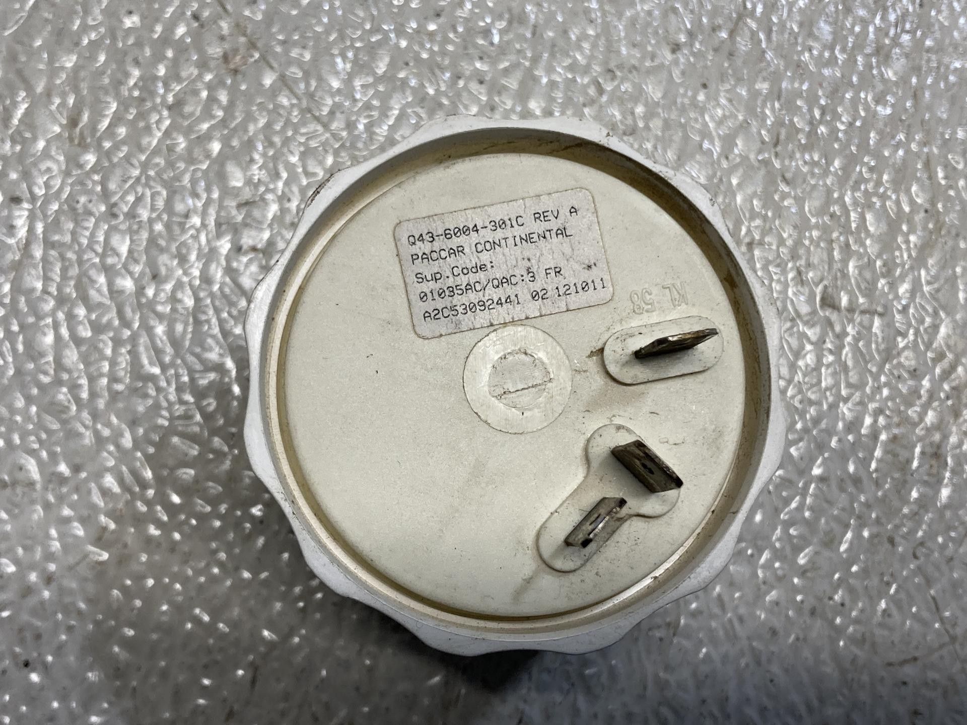 Q436004301C Peterbilt 379 Gauge for Sale