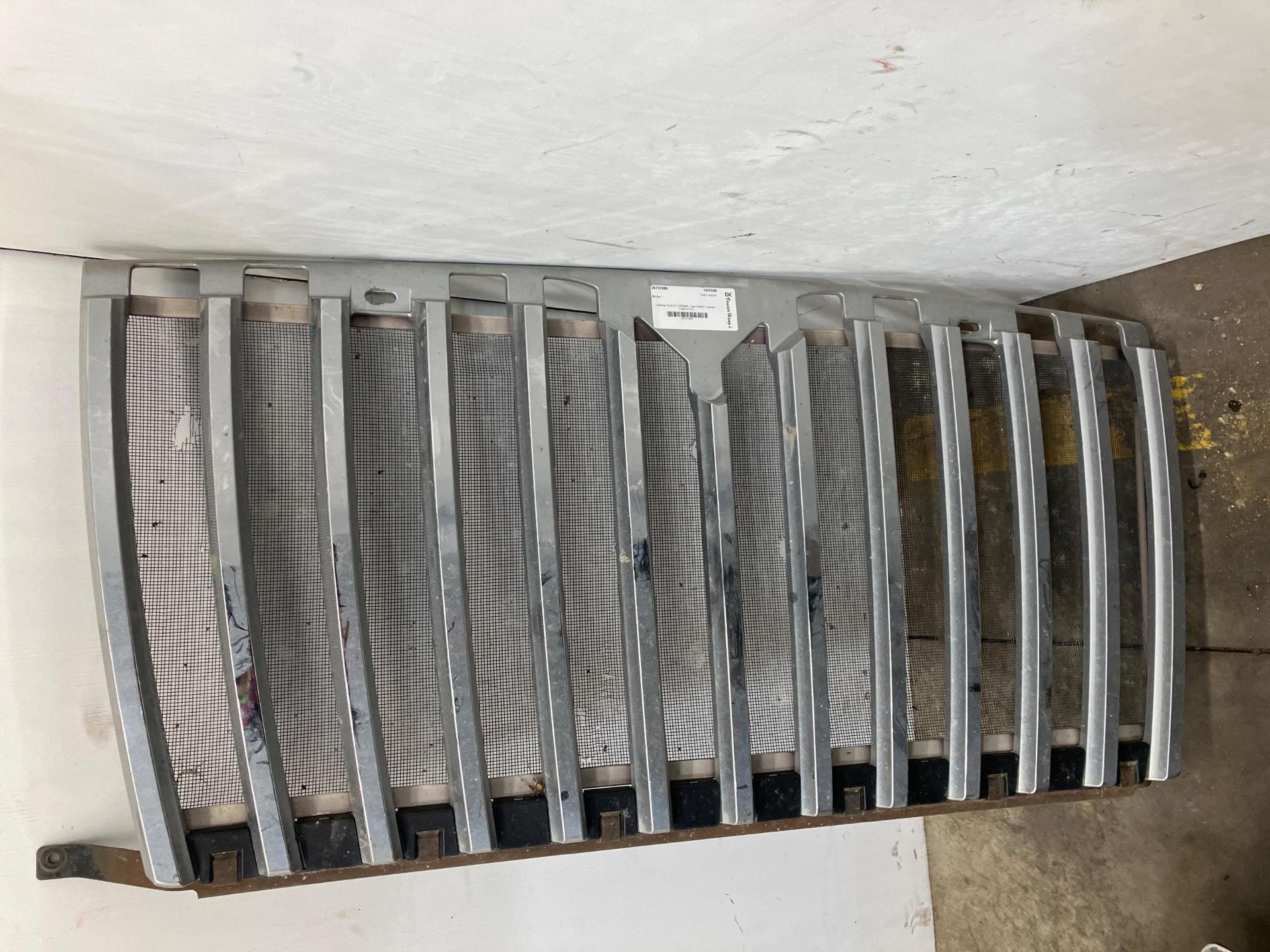 International WORKSTAR Grille for Sale