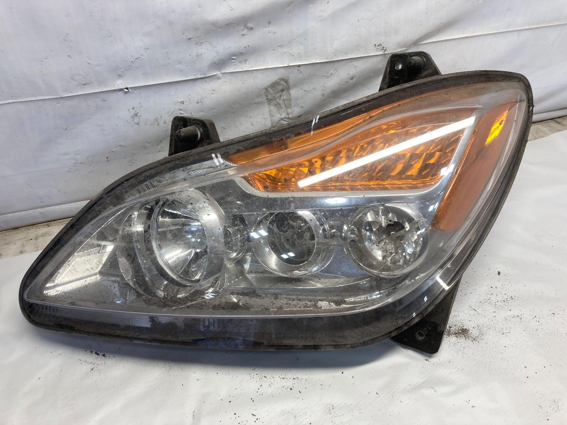 P54-6156-100 | Kenworth T680 Headlamp for Sale