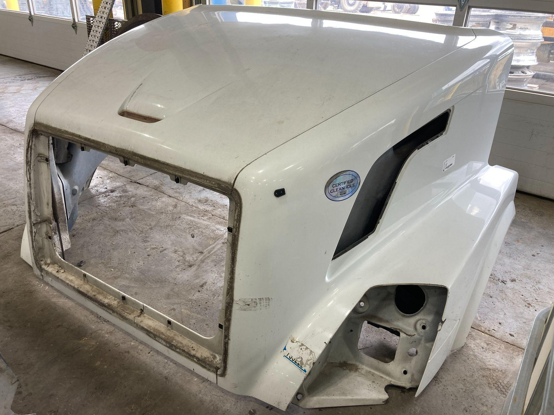 Volvo VNL Hood for Sale