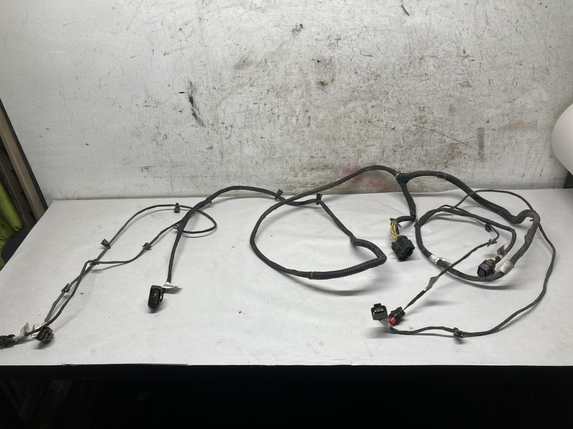 L92-1026-13000 | Kenworth T680 Hood Wiring Harness for Sale