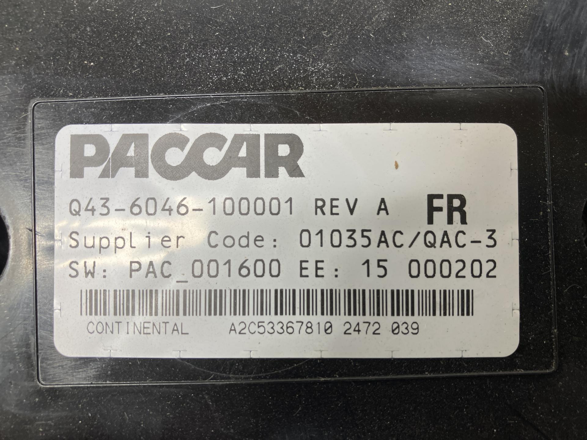 N/A Peterbilt 388 Speedometer Instrument Cluster for Sale