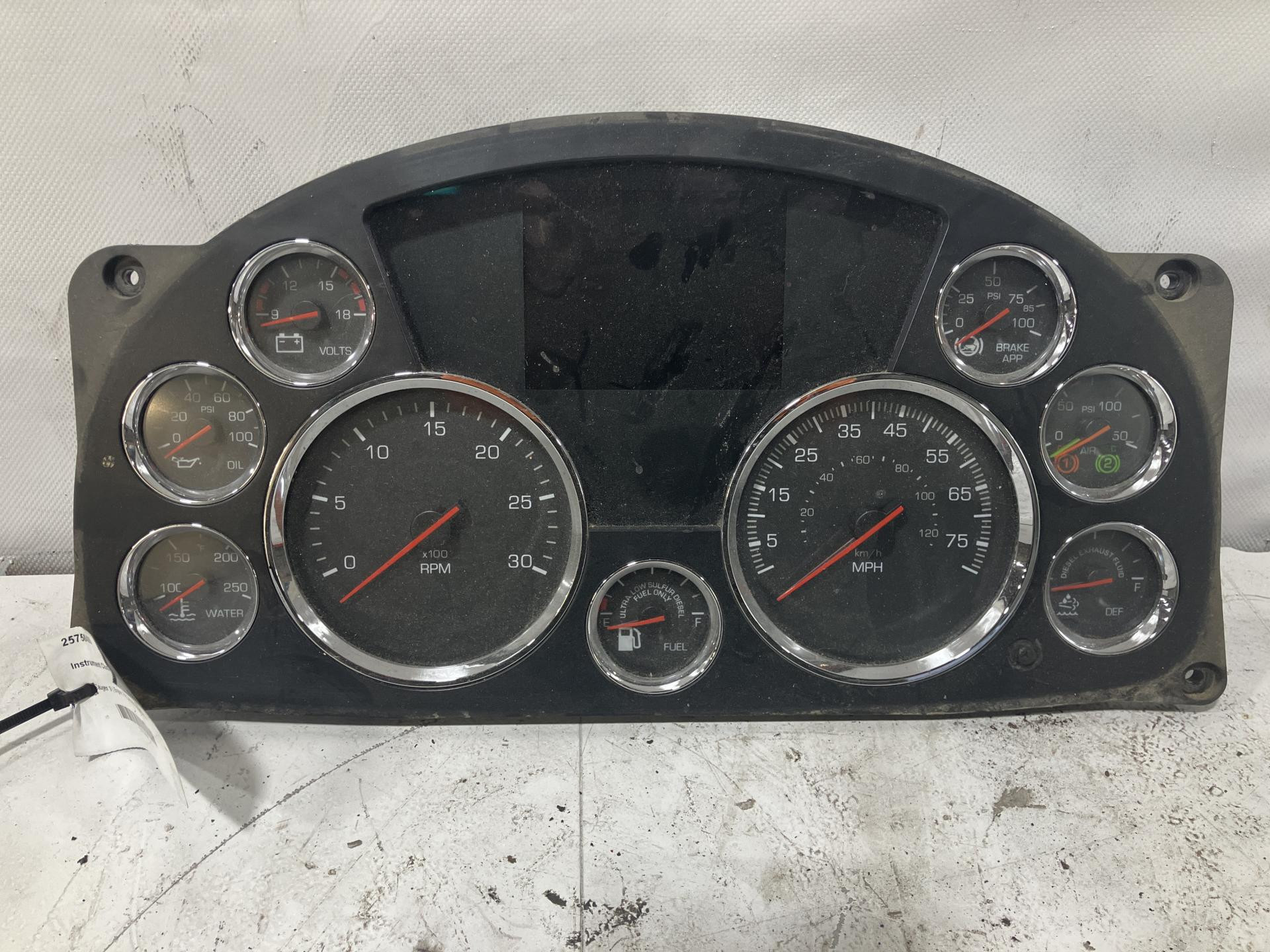 560ページ Q43-1133-1-1-109 | Kenworth T680 Speedometer Instrument