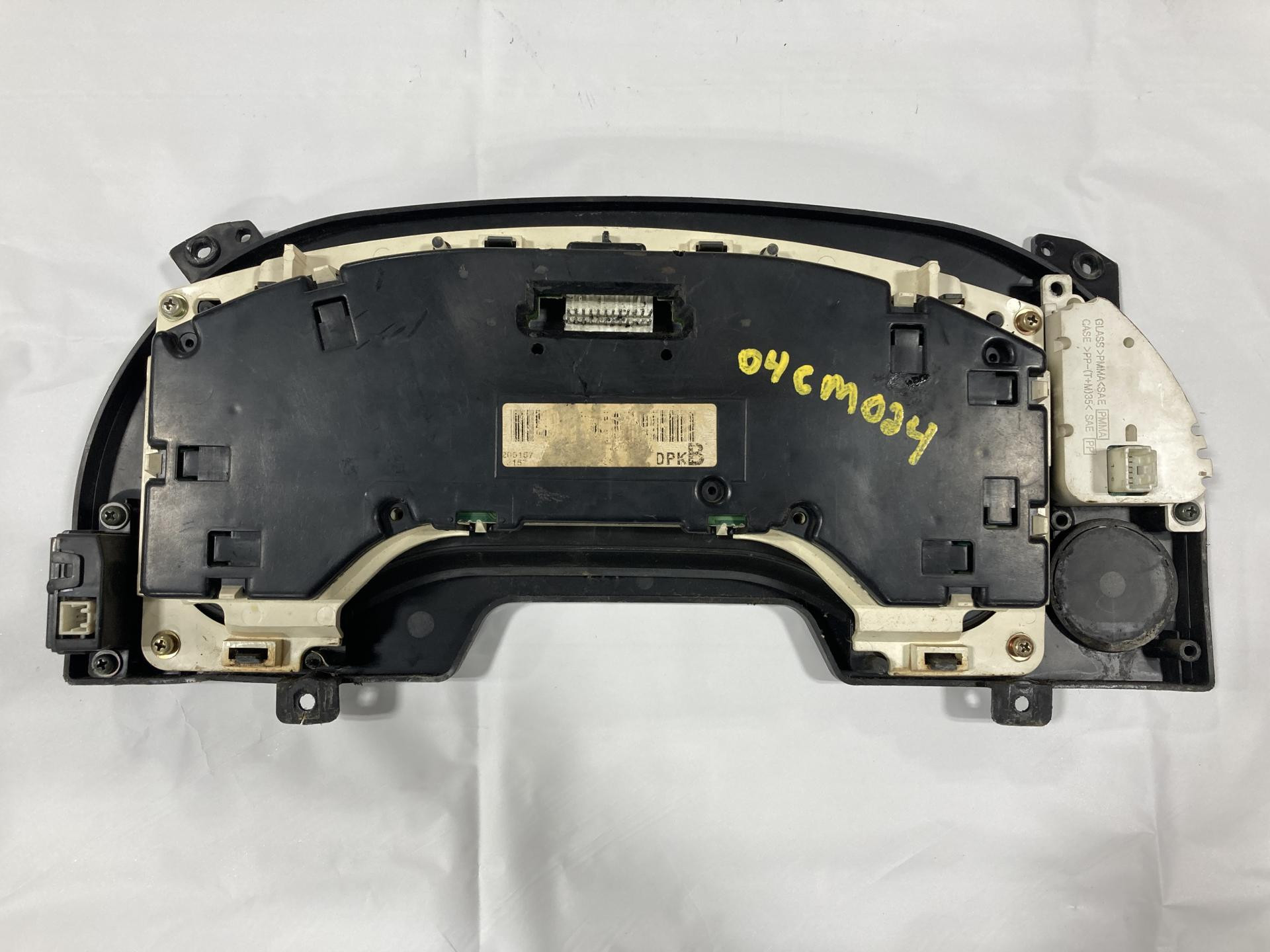 Chevrolet T7500 Speedometer Instrument Cluster for Sale