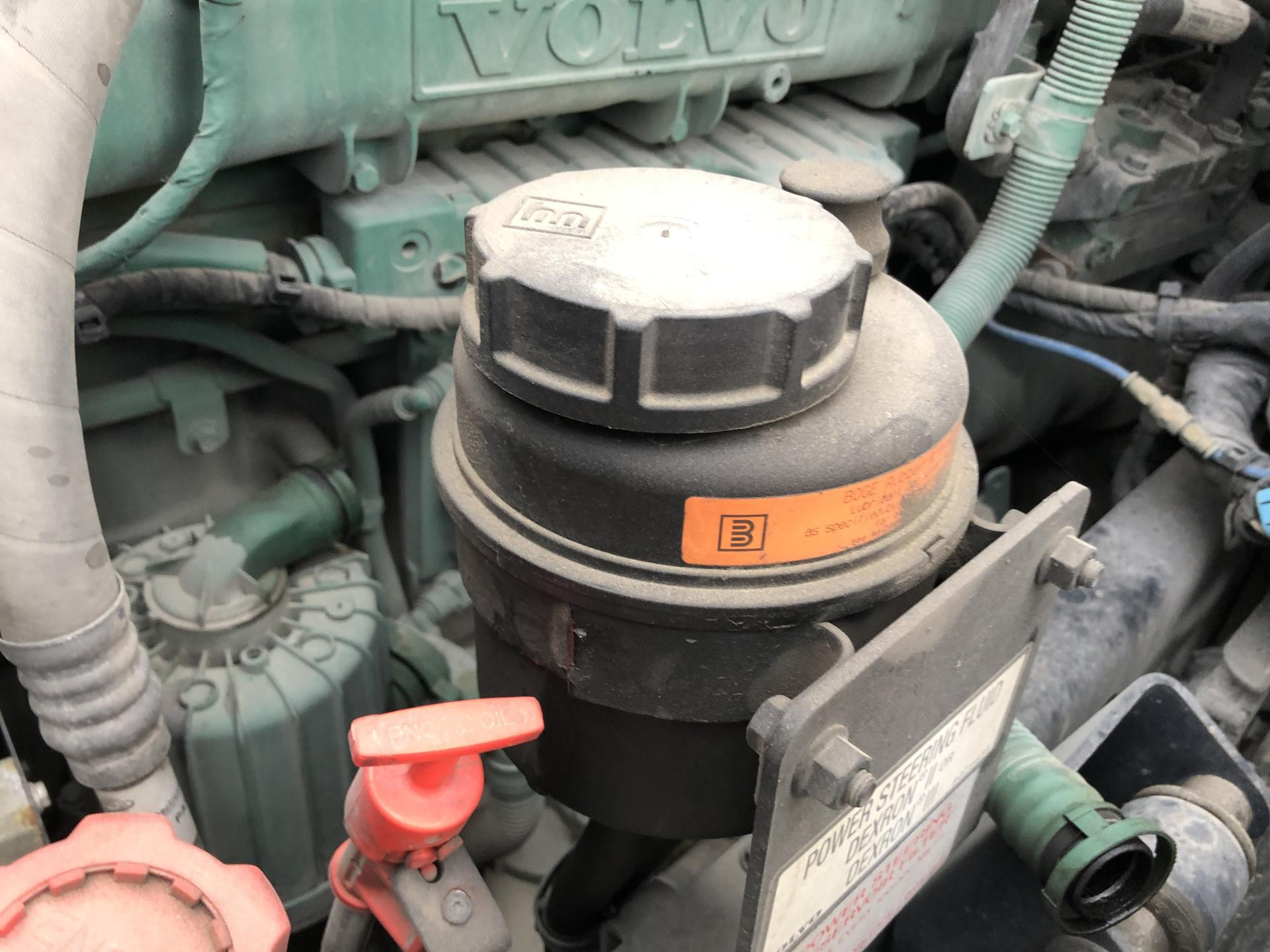 Volvo VNL Power Steering Reservoir for Sale