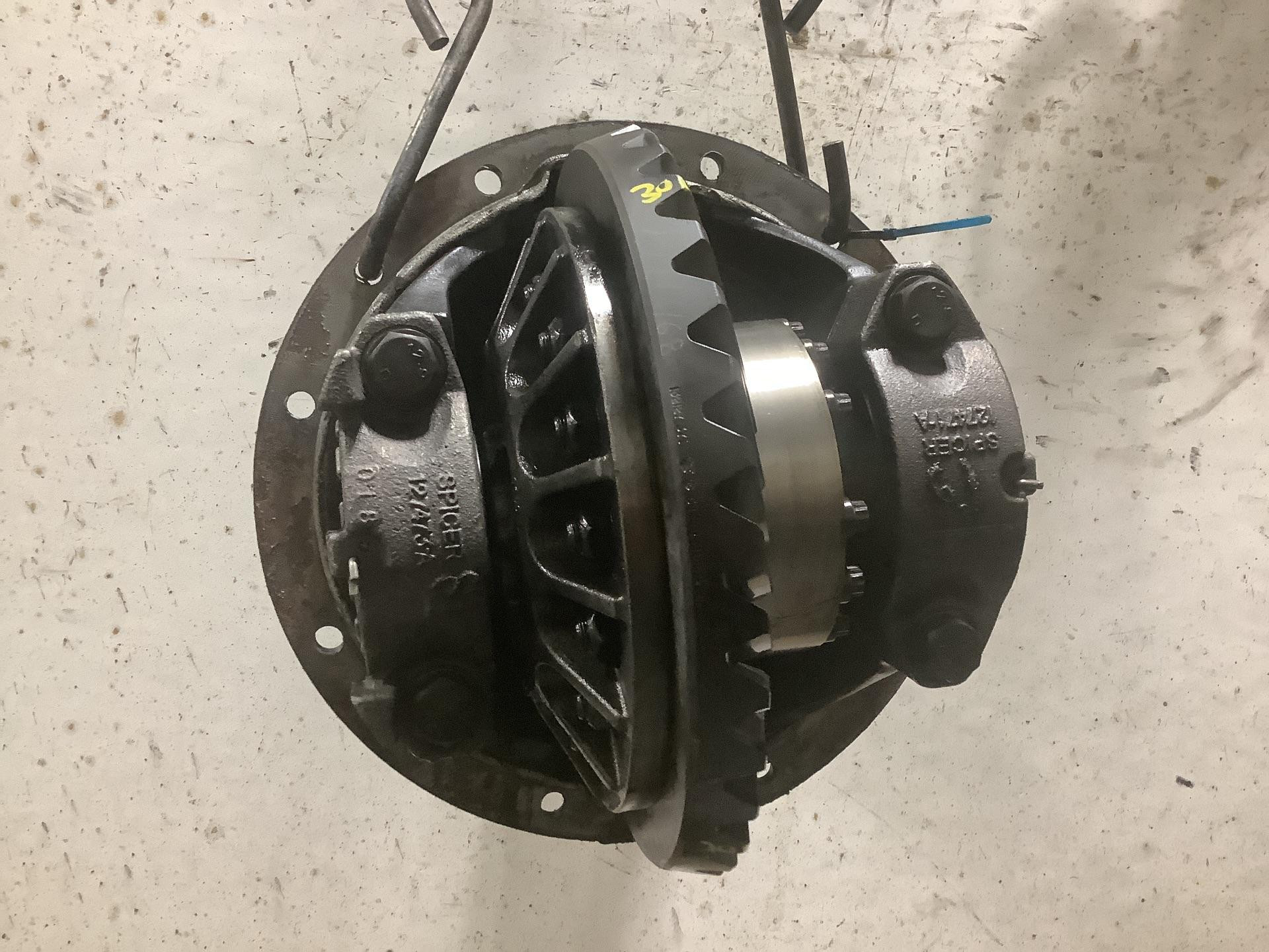 217945 | Eaton 17060S Rear Differential | Carrier Assembly for Sale