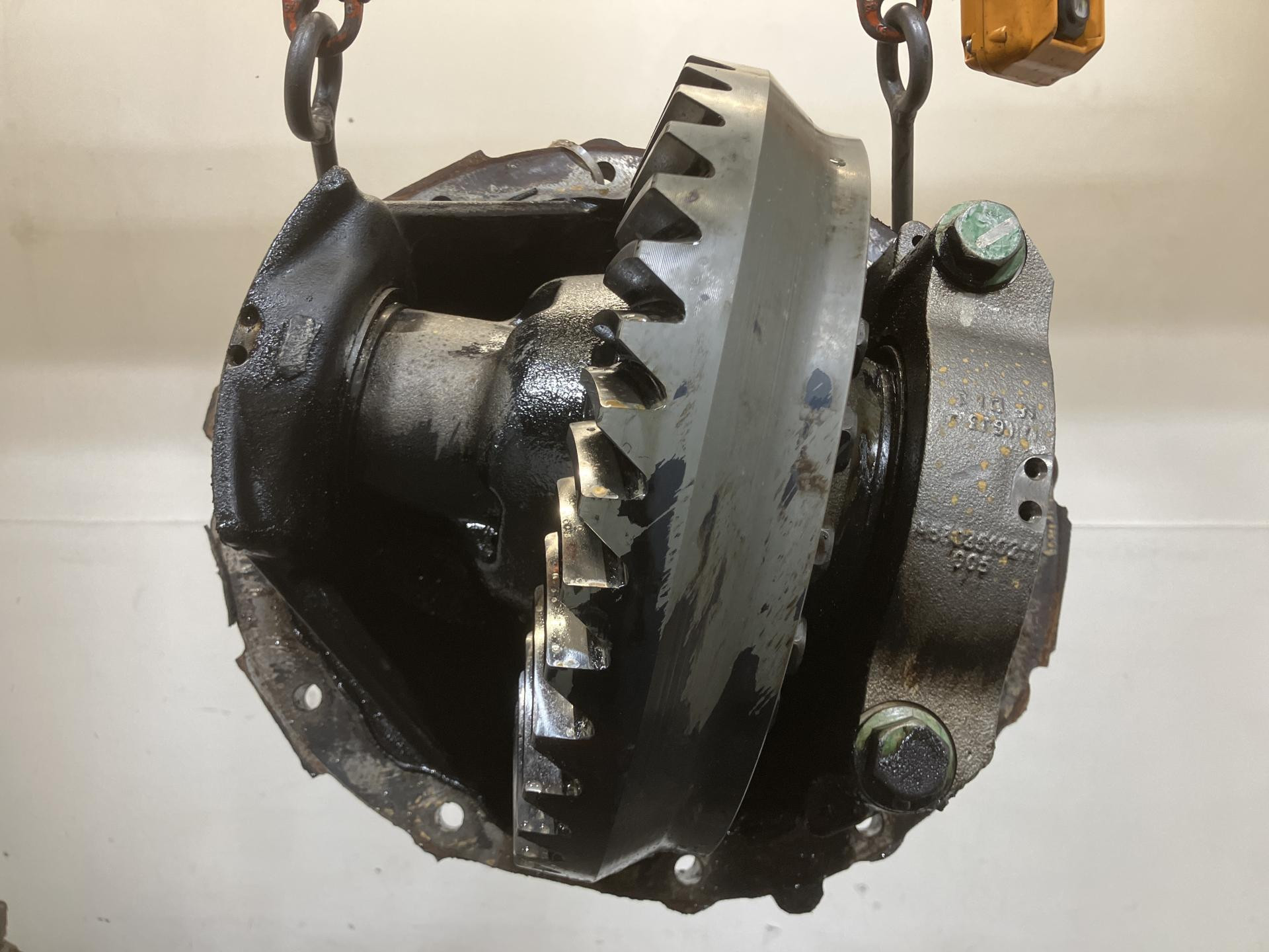 RS19.0-2 | Detroit RS13.5-2 Rear Differential | Carrier Assembly for Sale