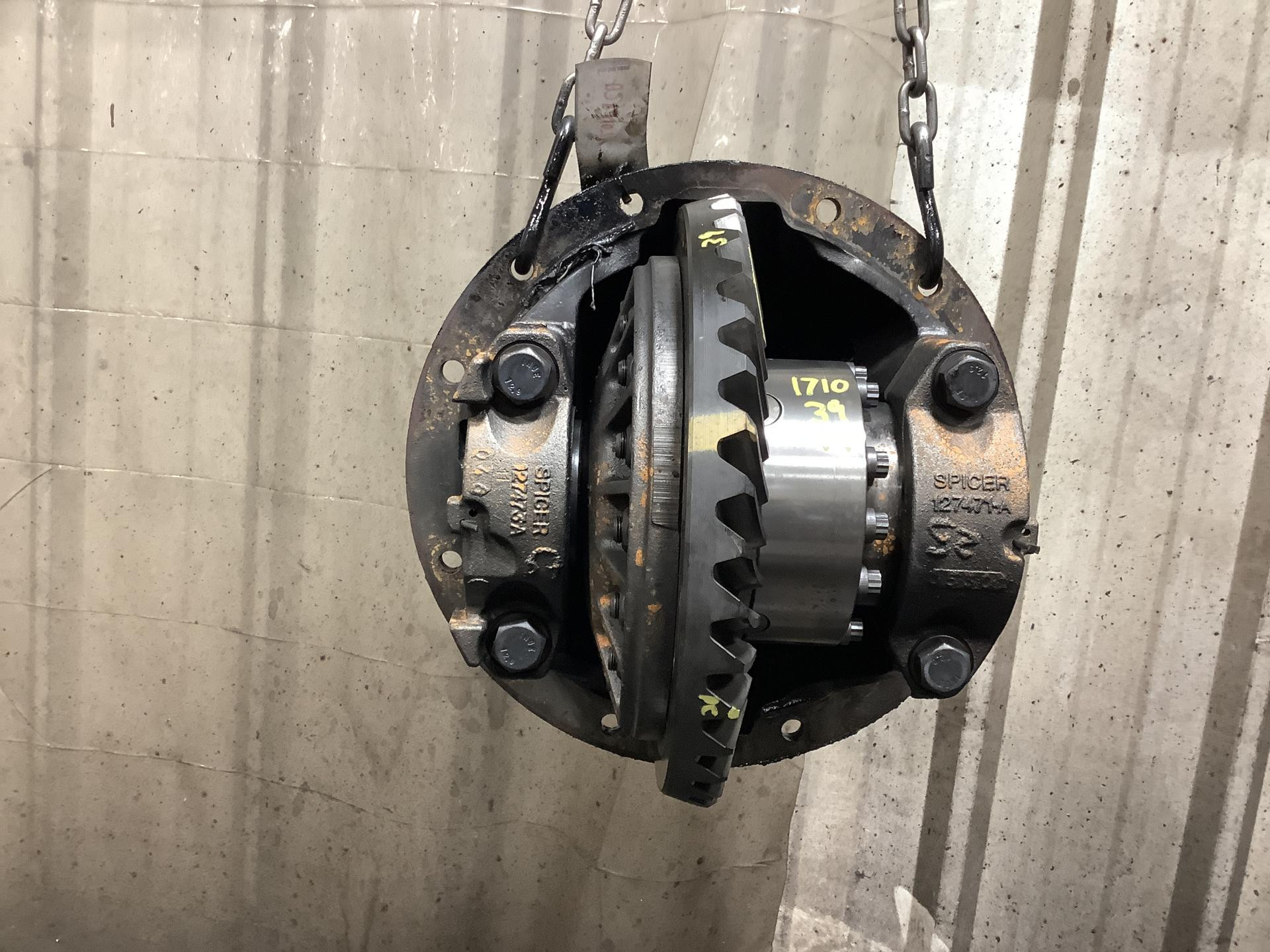 Detroit RT40-NFD Rear Differential | Carrier Assembly for Sale