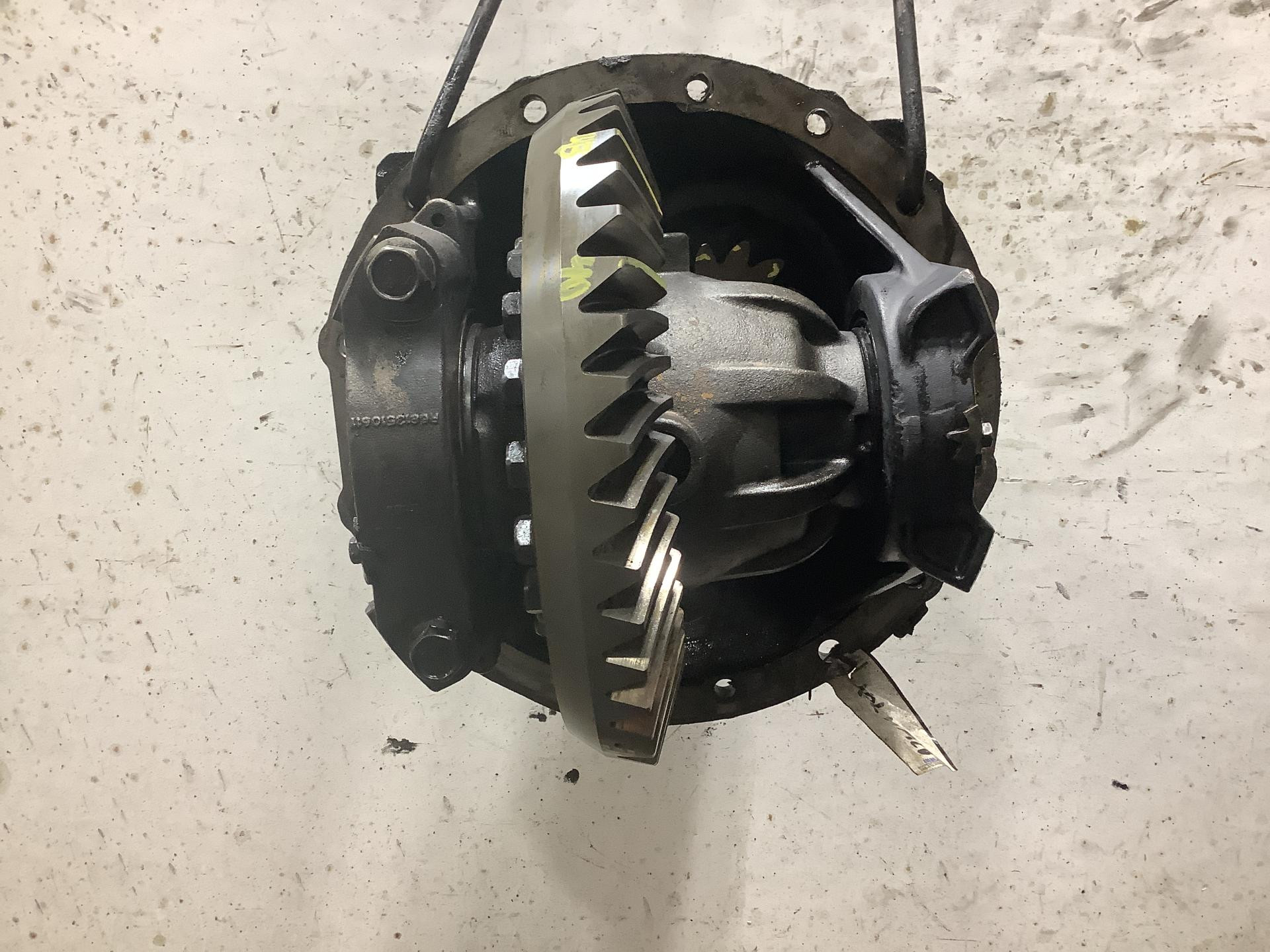 Detroit RT40.0-4 Rear Differential | Carrier Assembly for Sale