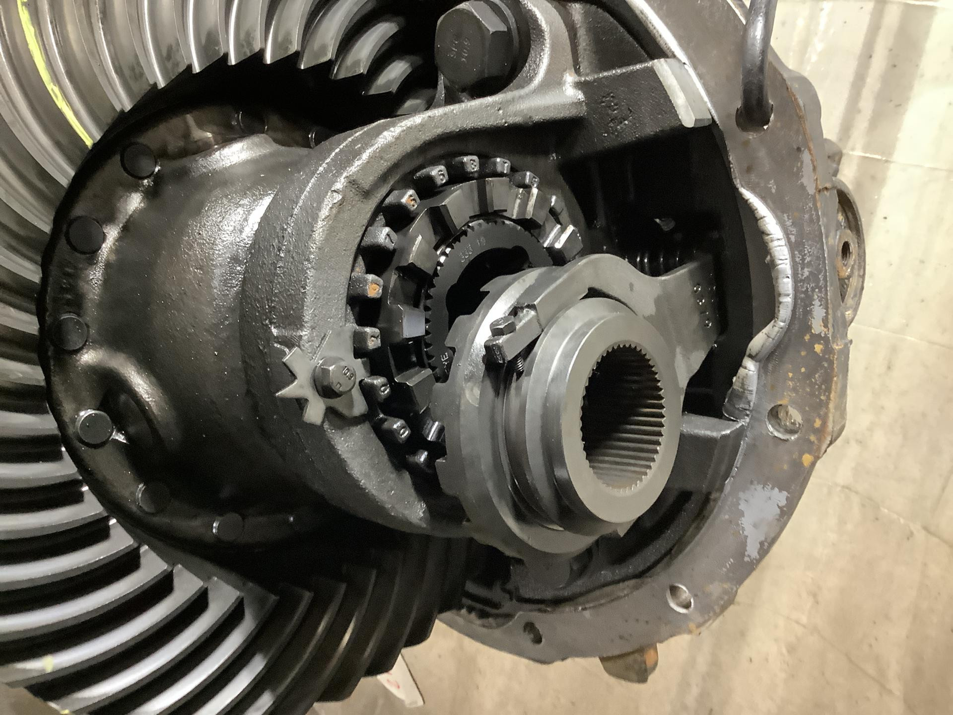 Spicer Diff Spicer S172D Rear Differential | Carrier Assembly for Sale