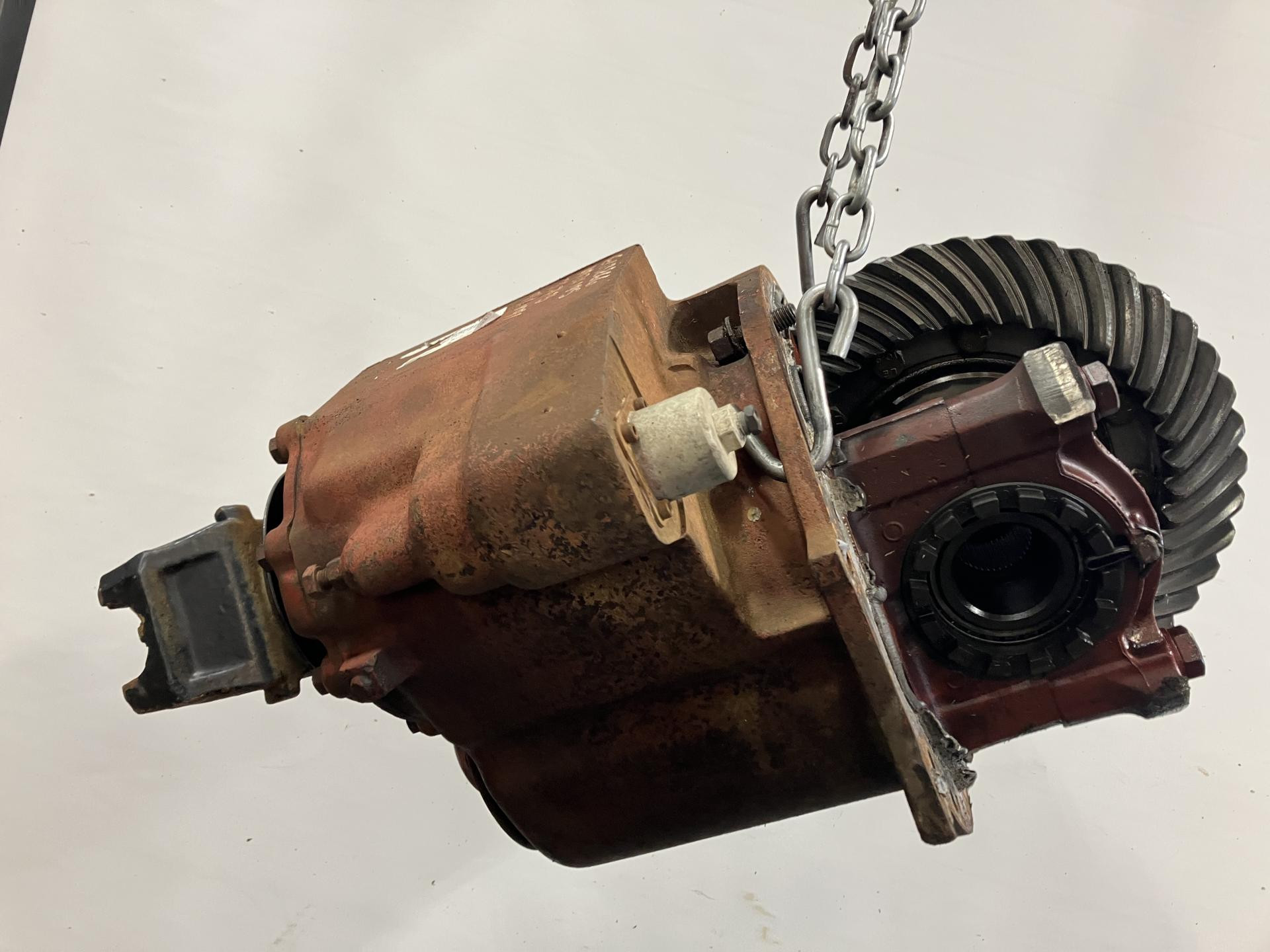 S11-15714-373 | Meritor RD20145 Front Carrier | Differential Assembly for S