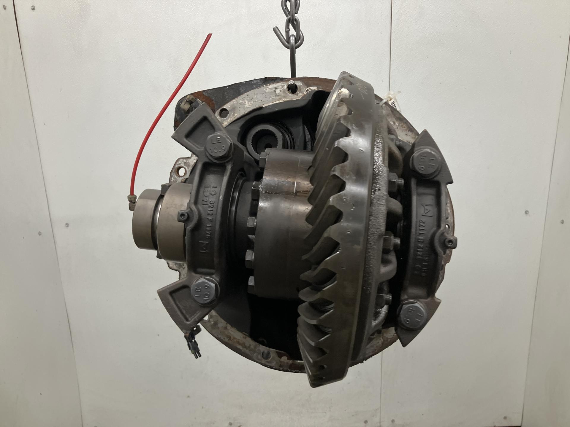 Meritor RD23160 Front Carrier | Differential Assembly for Sale
