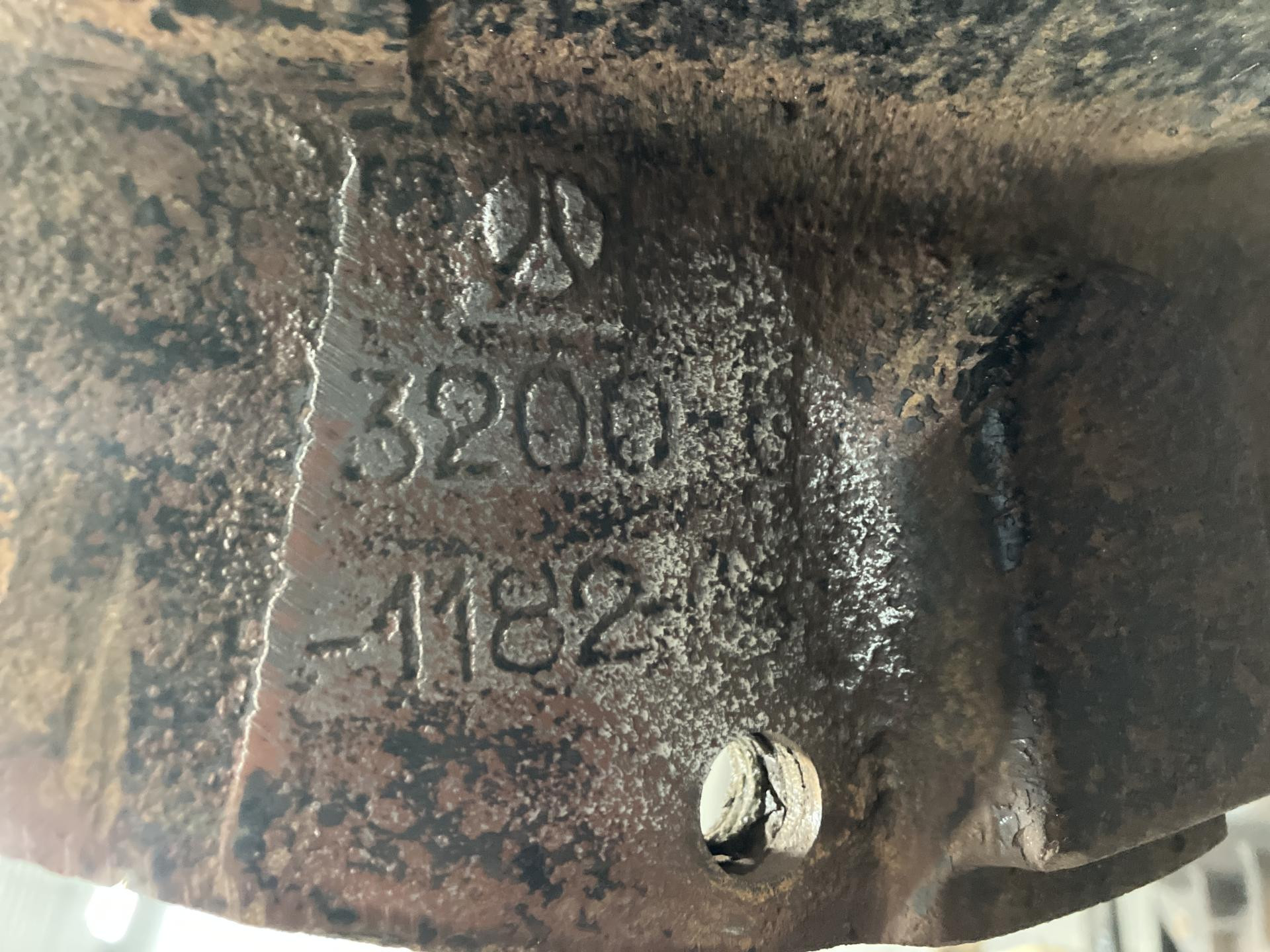 VERIFY | Meritor SQ100 Front Carrier | Differential Assembly for Sale