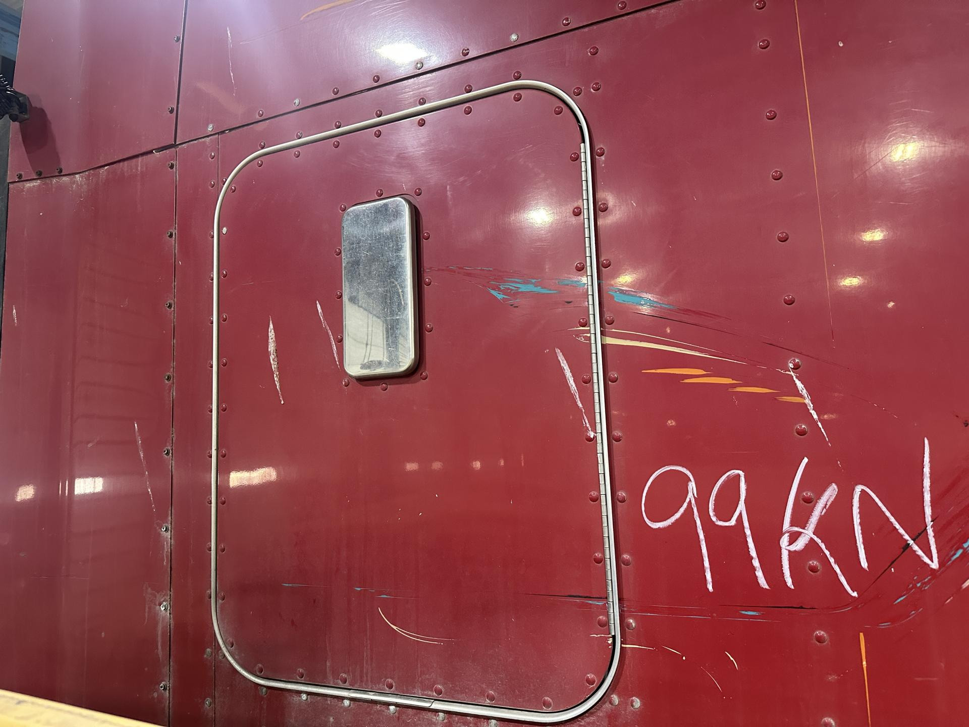 Kenworth T800 Sleeper Door for Sale