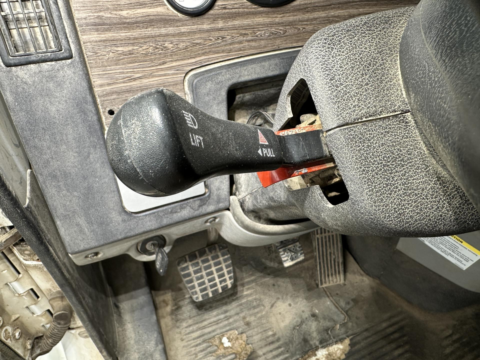 United Pacific Chrome Upper Steering Column Cover For Freightliner Century, Coronado, Columbia