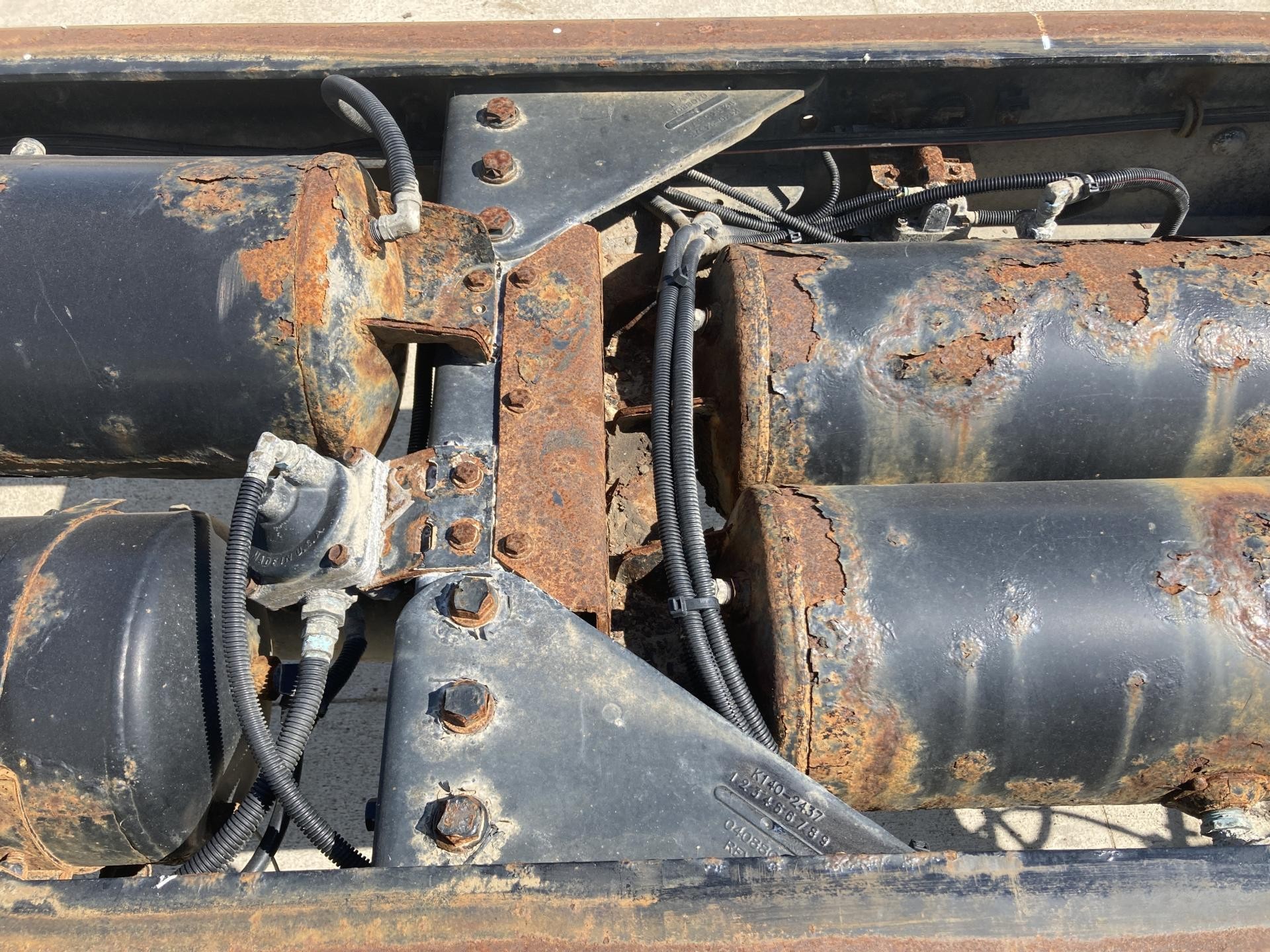 K140-2437 | Kenworth T800 Suspension Crossmember/K-Frame for Sale