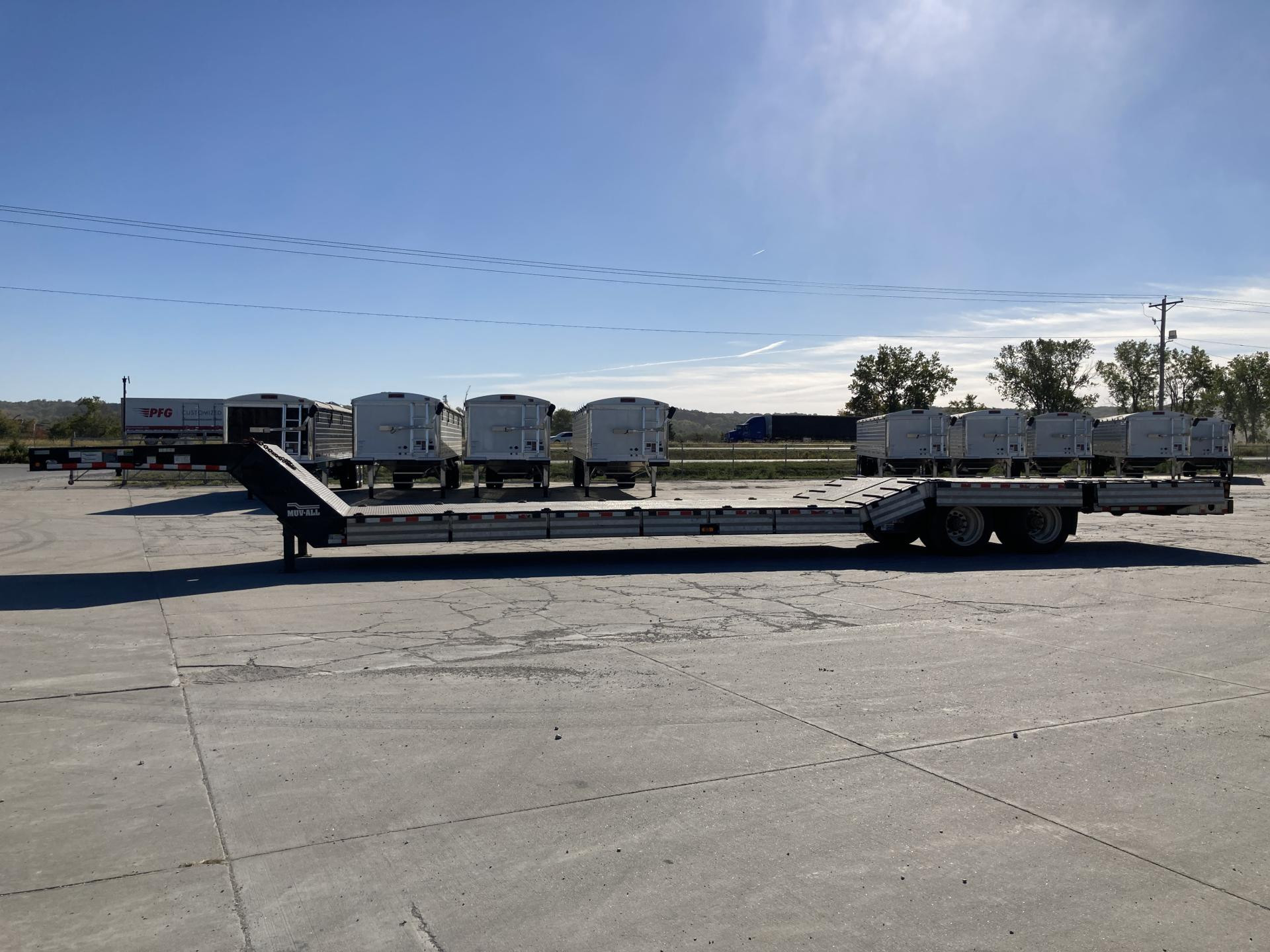 Misc Trailer Detach/Lowboy Trailer for Sale