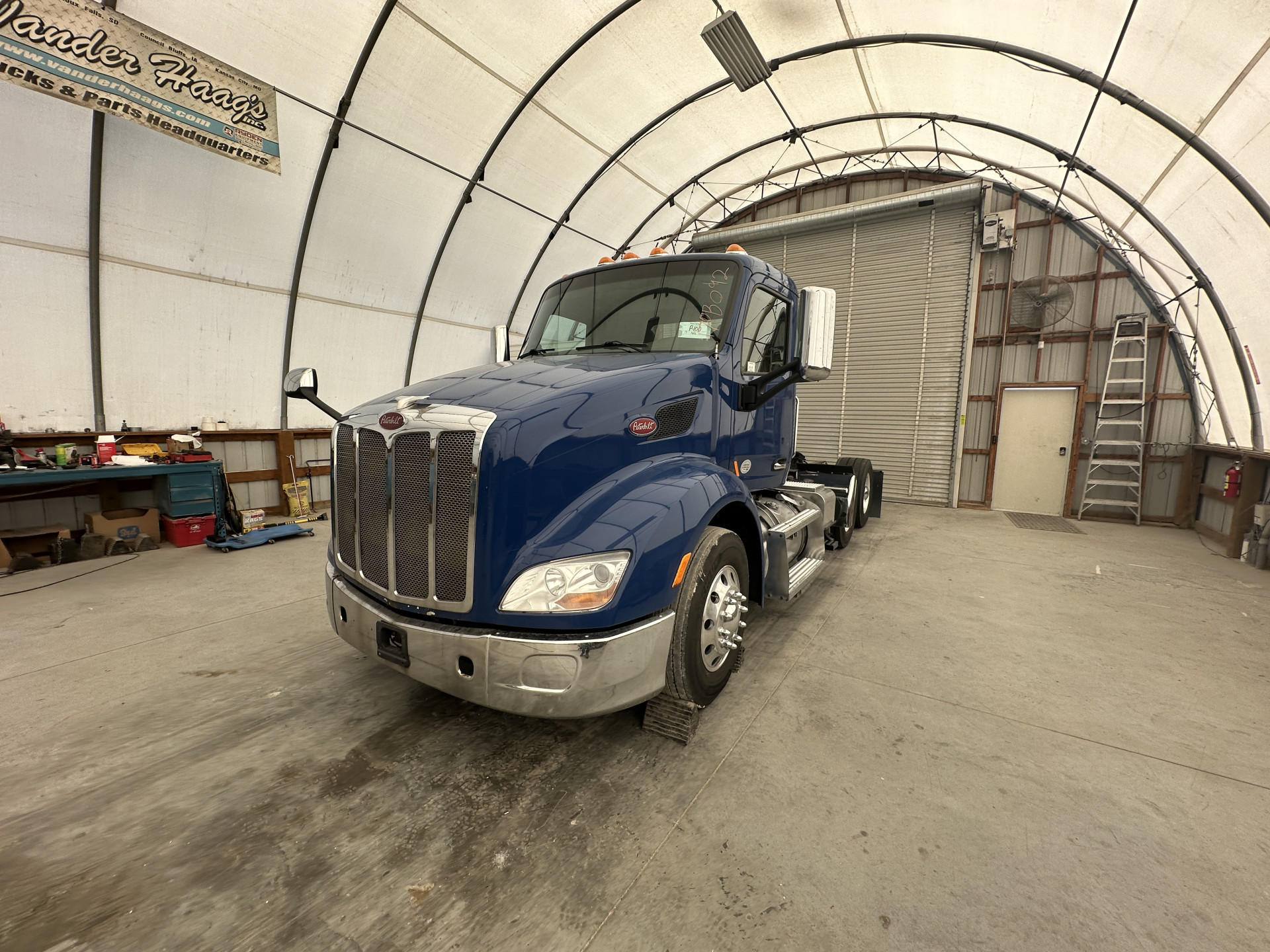 Peterbilt 579 Parts Unit for Sale