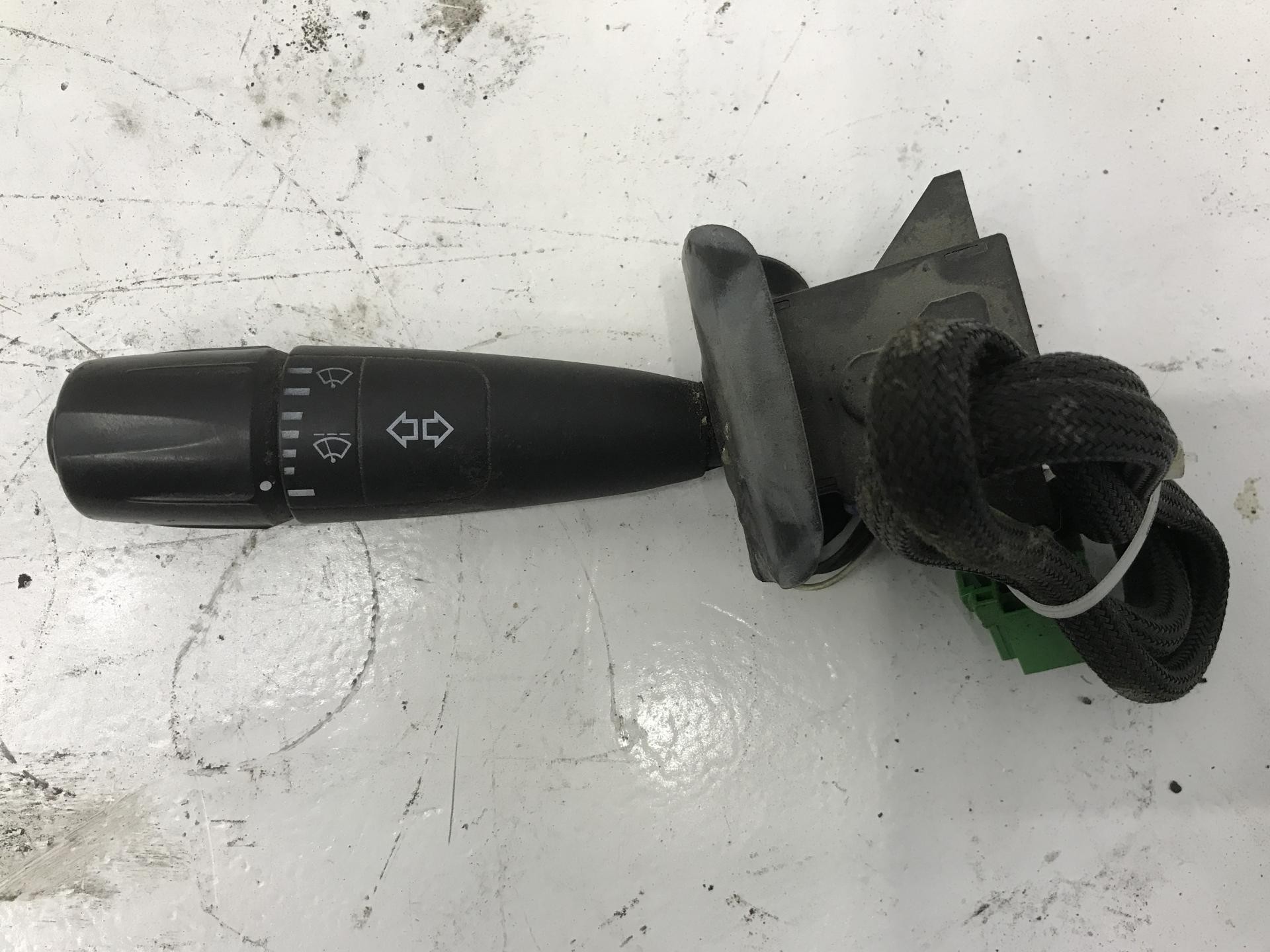 Kenworth T680 Turn Signal/Column Switch for Sale