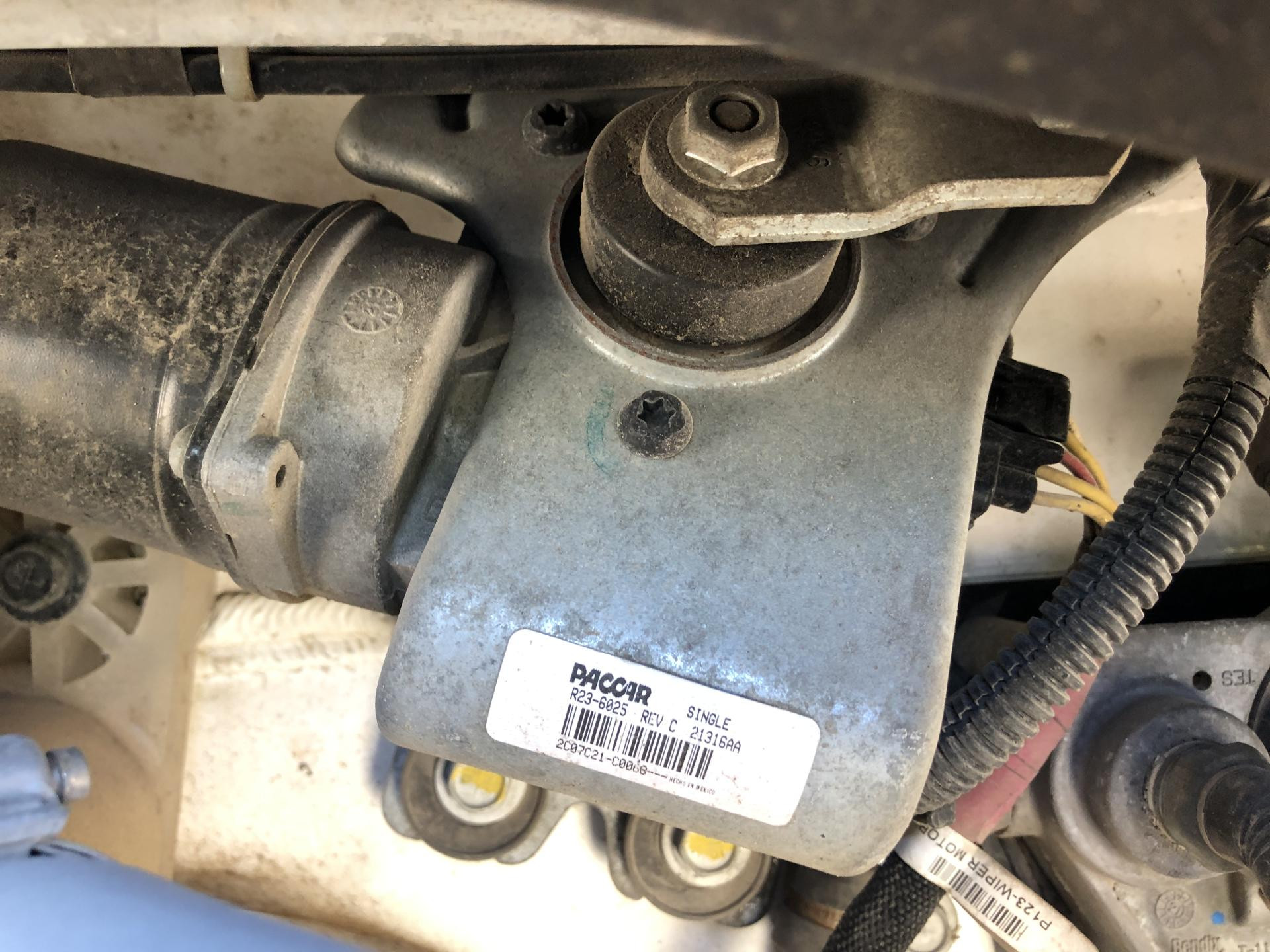 R23-6025 | Peterbilt 579 Windshield Wiper Motor for Sale
