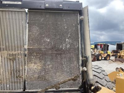 CAT 938H Radiator - Used | P/N 2590577