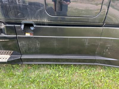 2010-2026 Freightliner CASCADIA Black Left/Driver Center Skirt - Used
