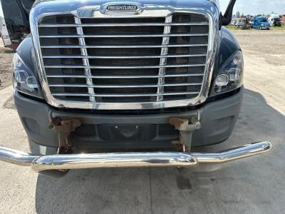 2010-2021 Freightliner CASCADIA 3 Piece Poly Bumper - Used